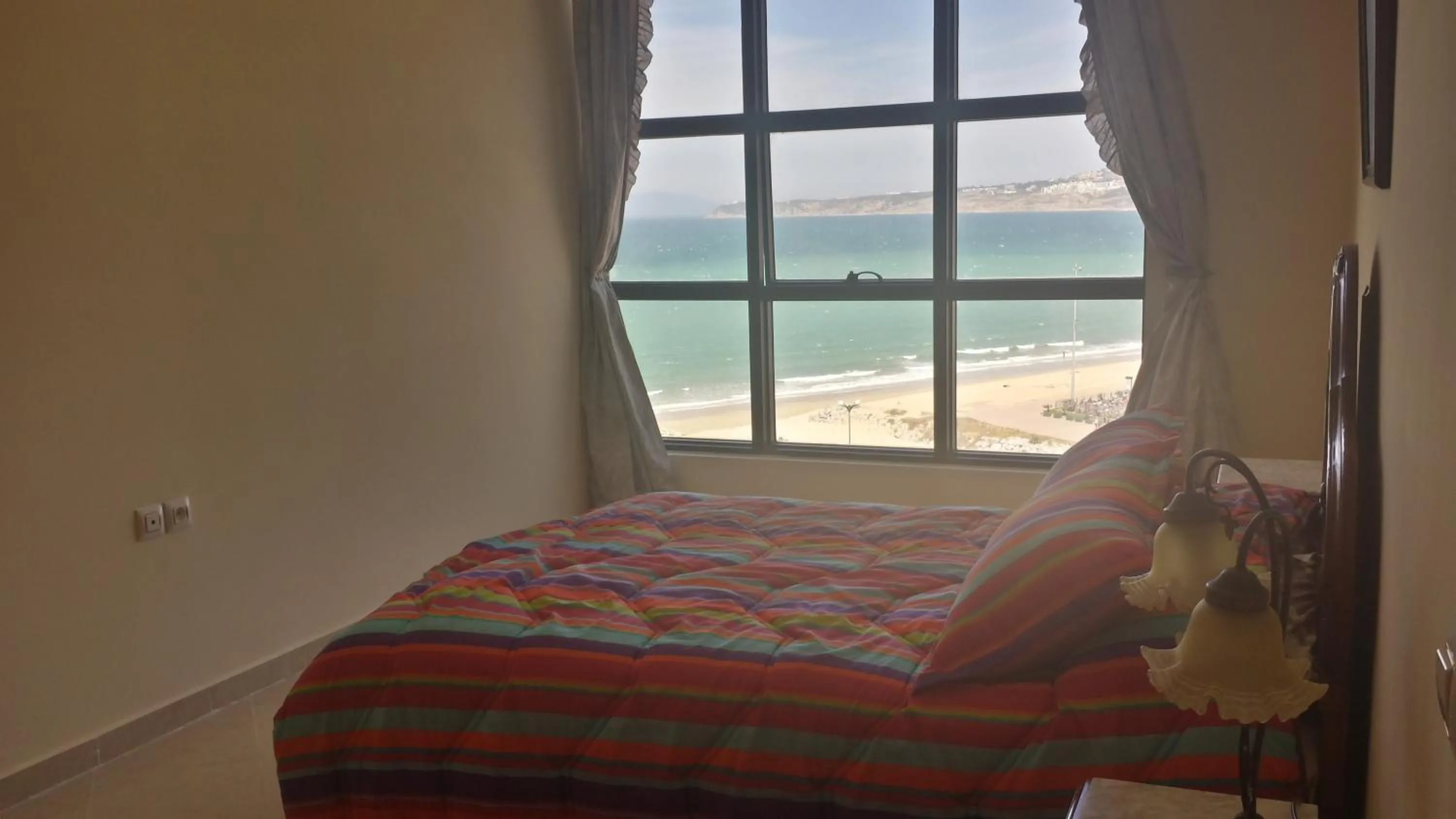 Newcenter Suites