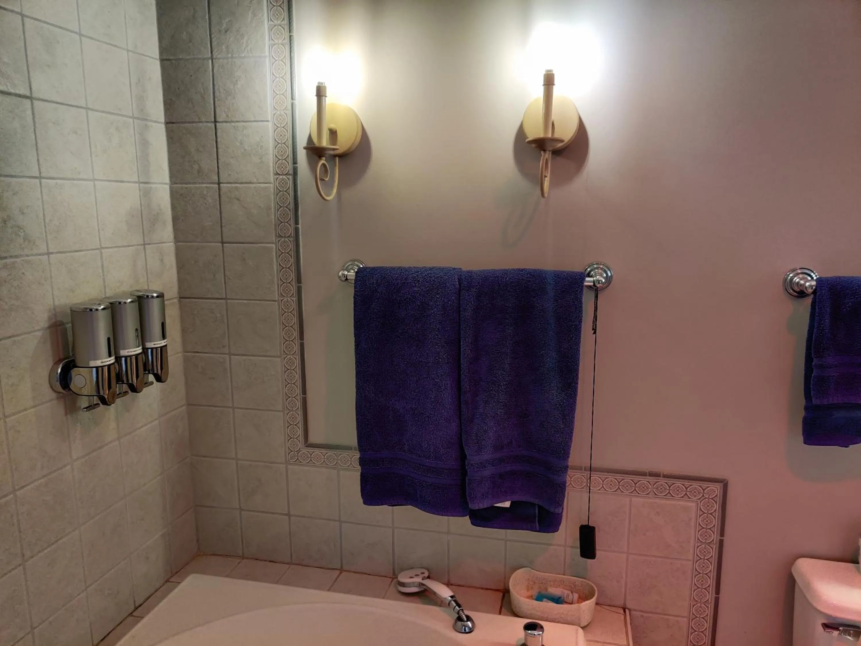 Montague Inn Bed & Breakfast