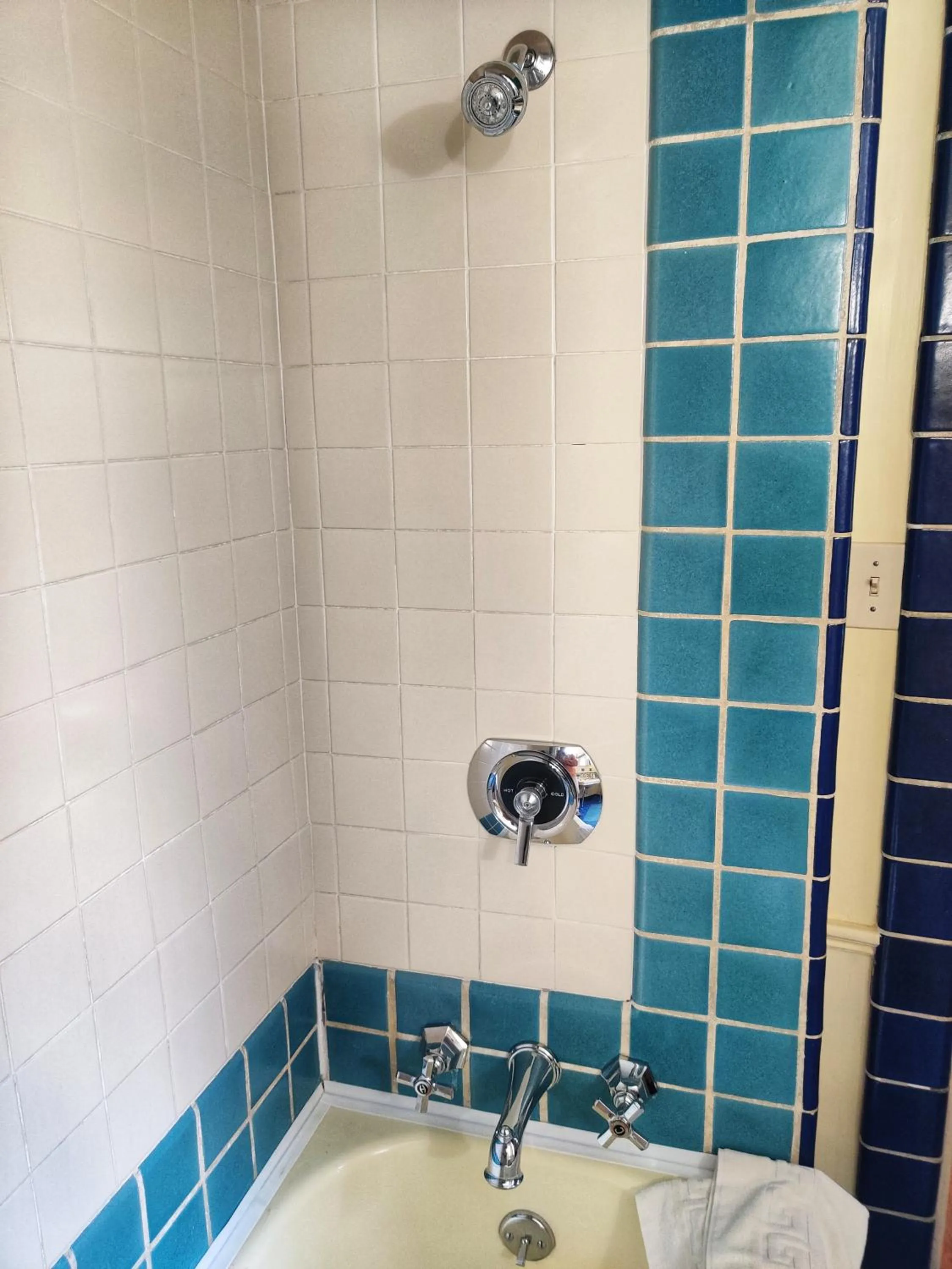 Montague Inn Bed & Breakfast