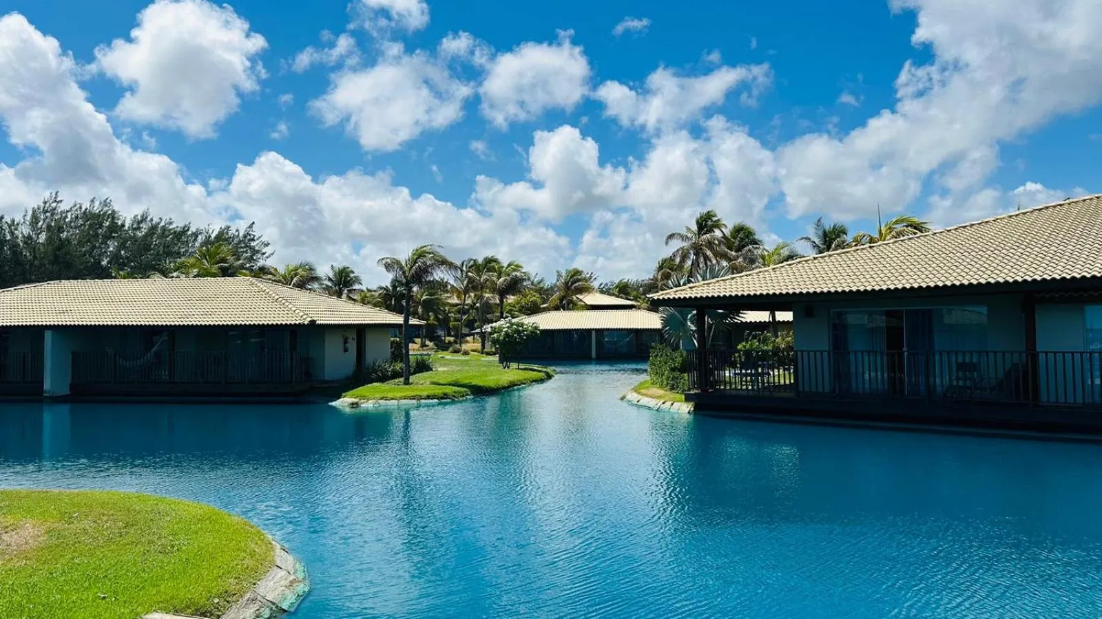 Dom Pedro Laguna Beach Resort & Golf