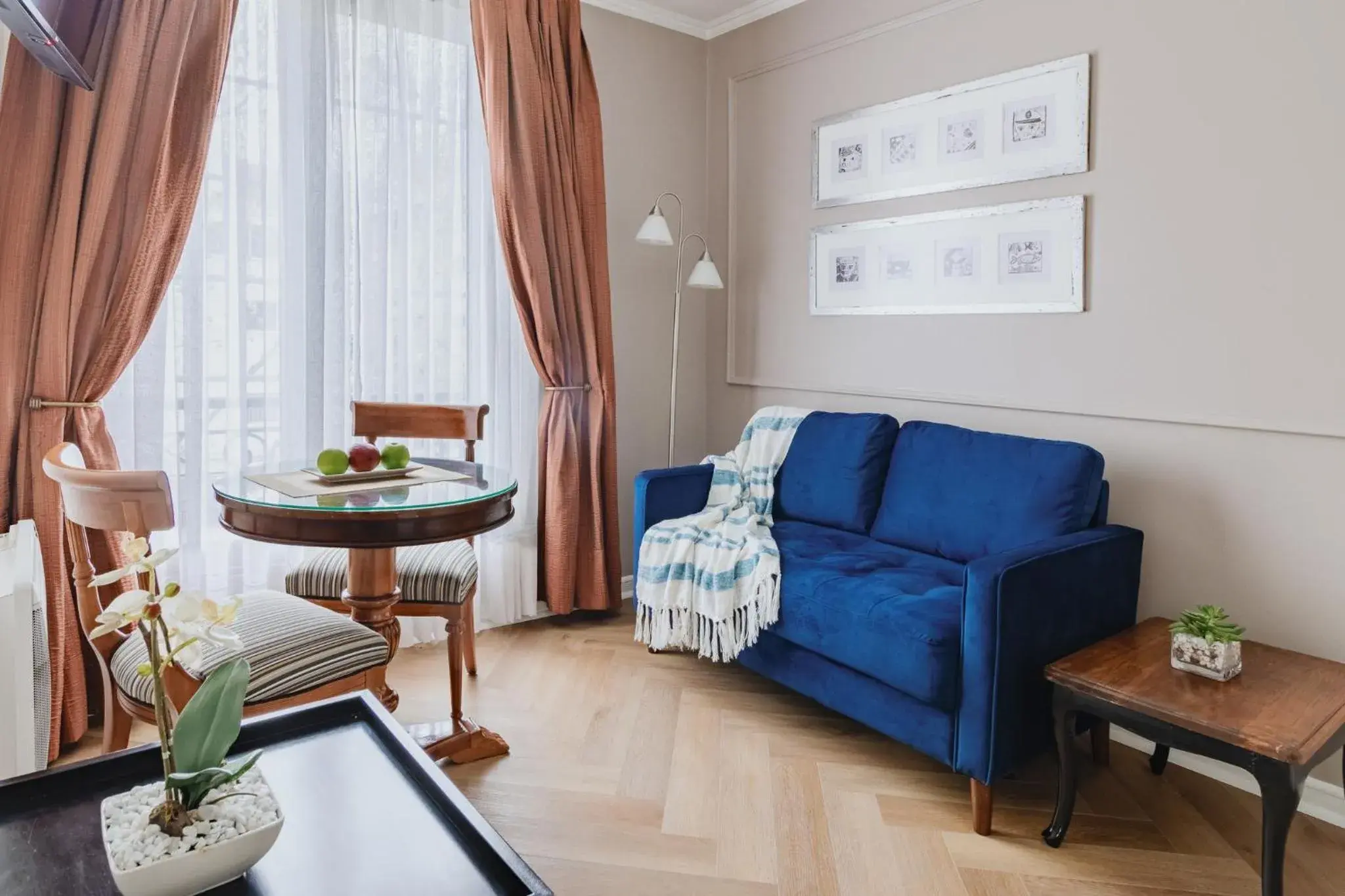 One-Bedroom Apartment in Orly Suites One-Bedroom Apartment in Orly Suites