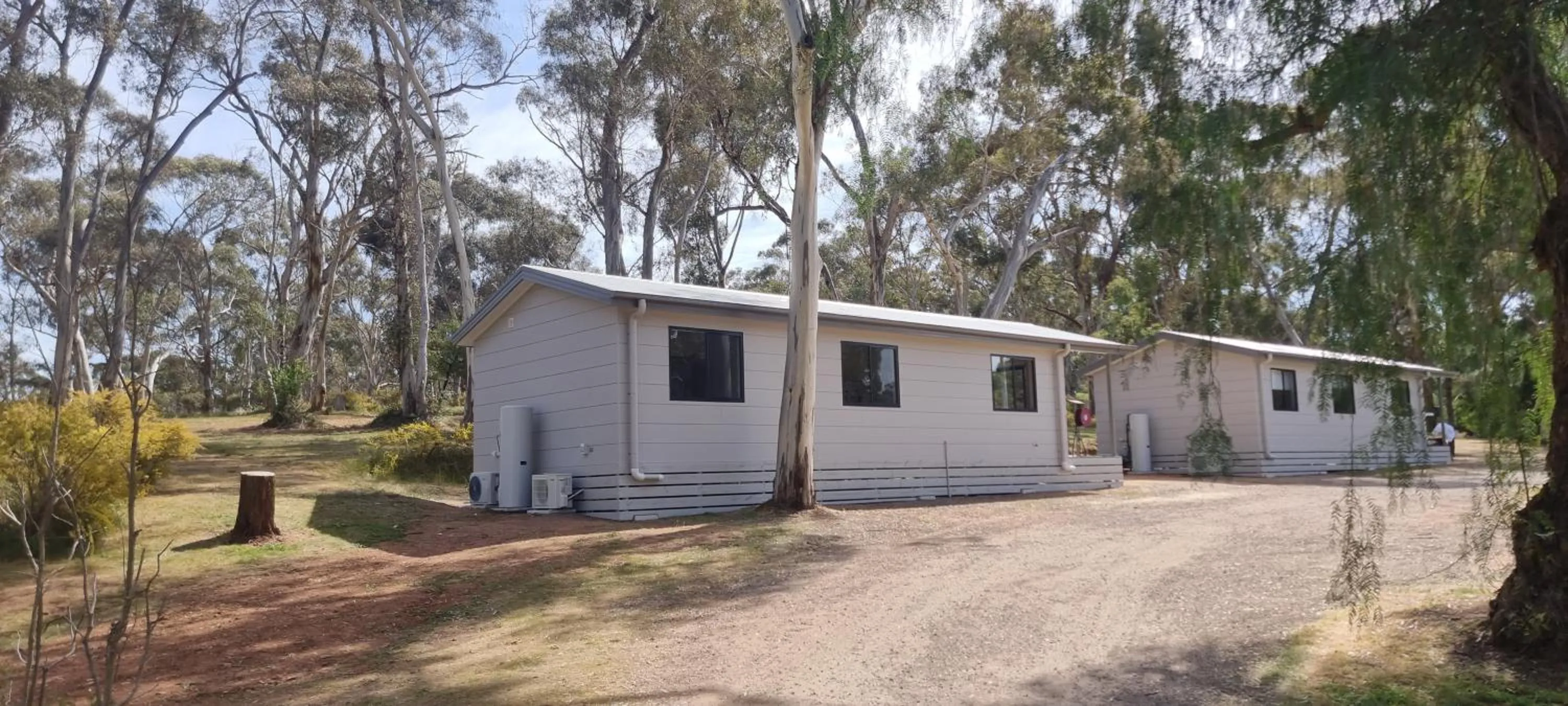 Property building in Wedderburn Caravan Park