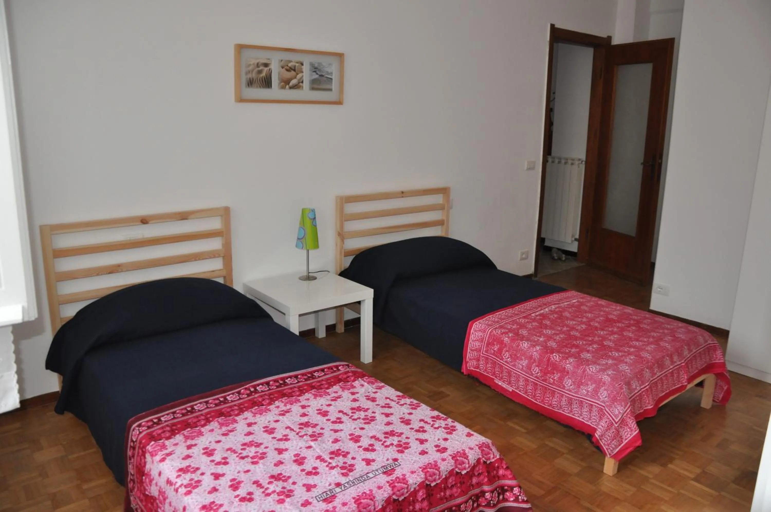 Bedroom, Bed in Olivia