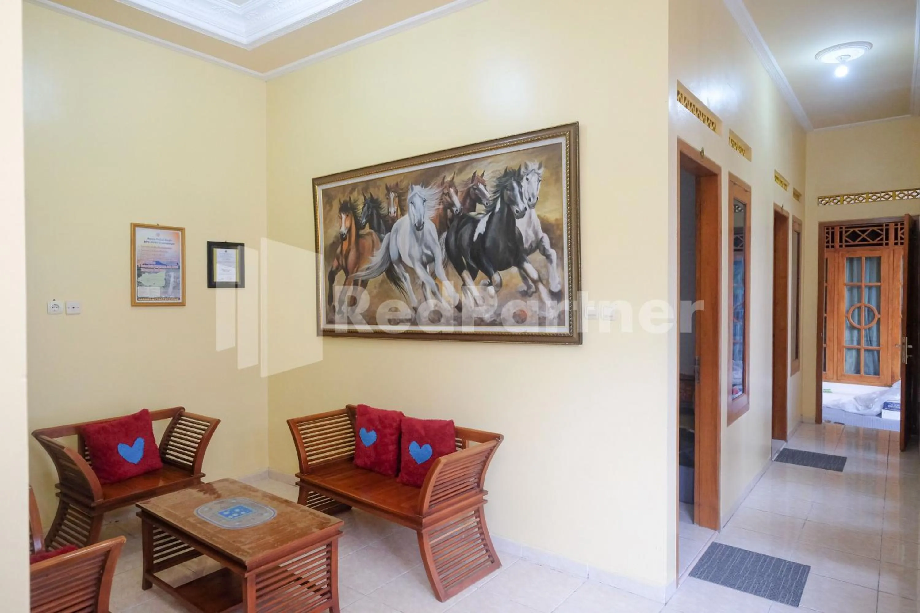 Bed in Wisma Giri Mulyo B near Grojogan Sewu Mitra RedDoorz