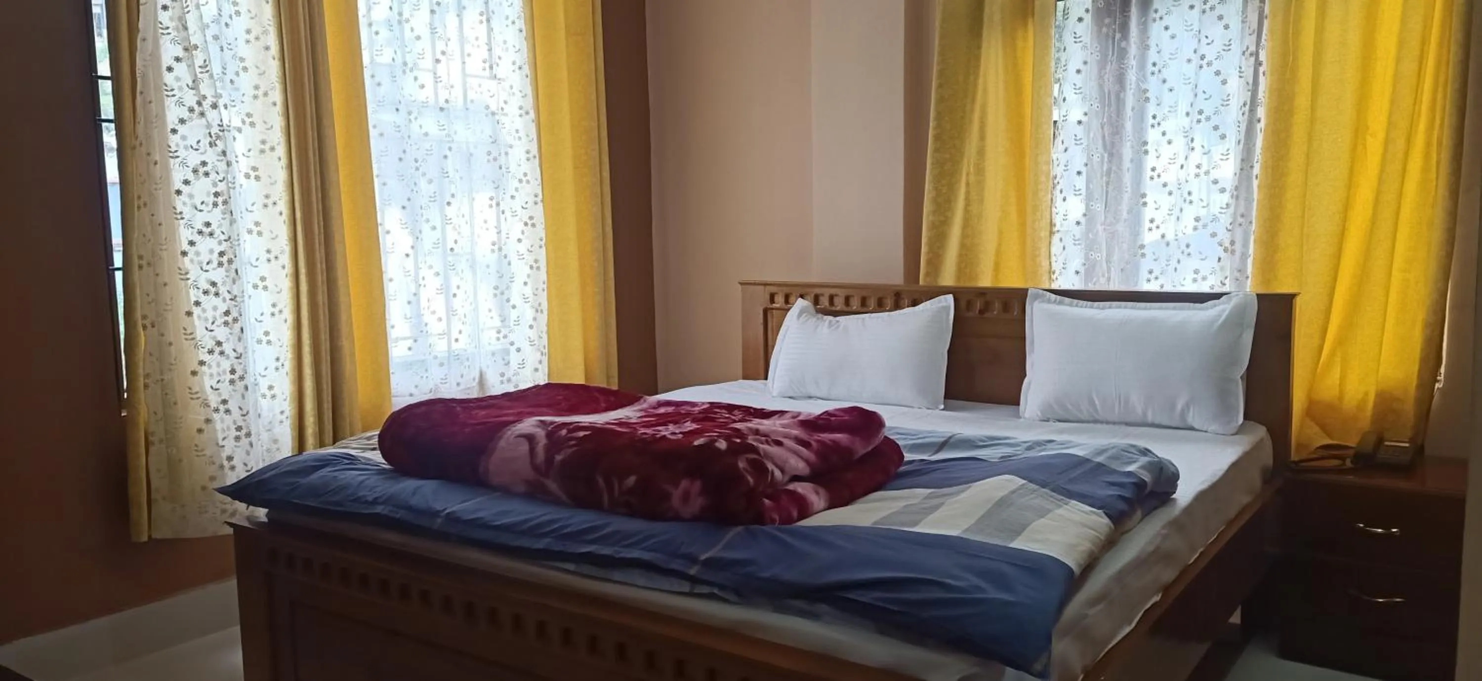 Bedroom, Bed in Hotel Deysal Noora