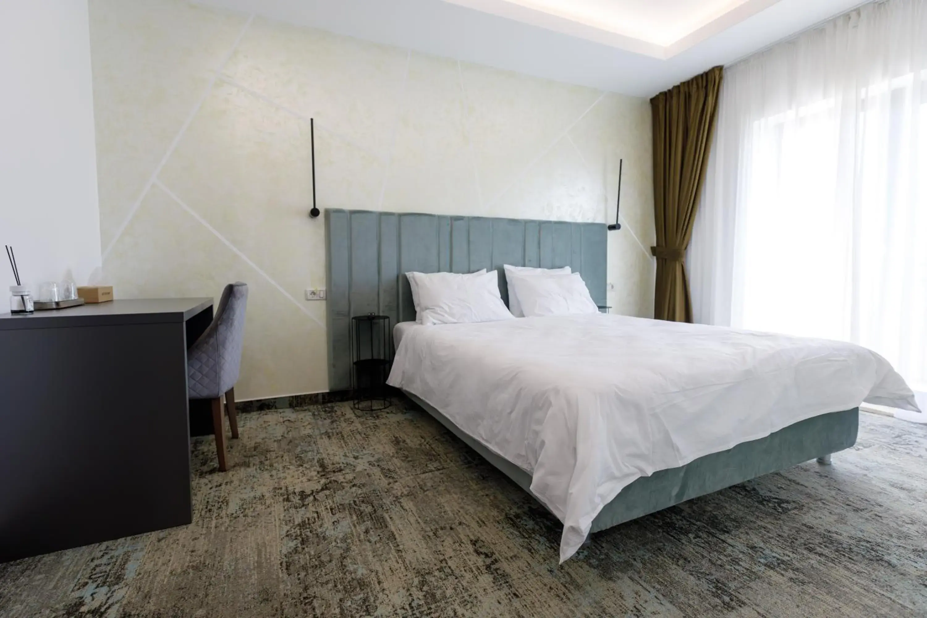 King Room in RIVER PLACE King Room in RIVER PLACE