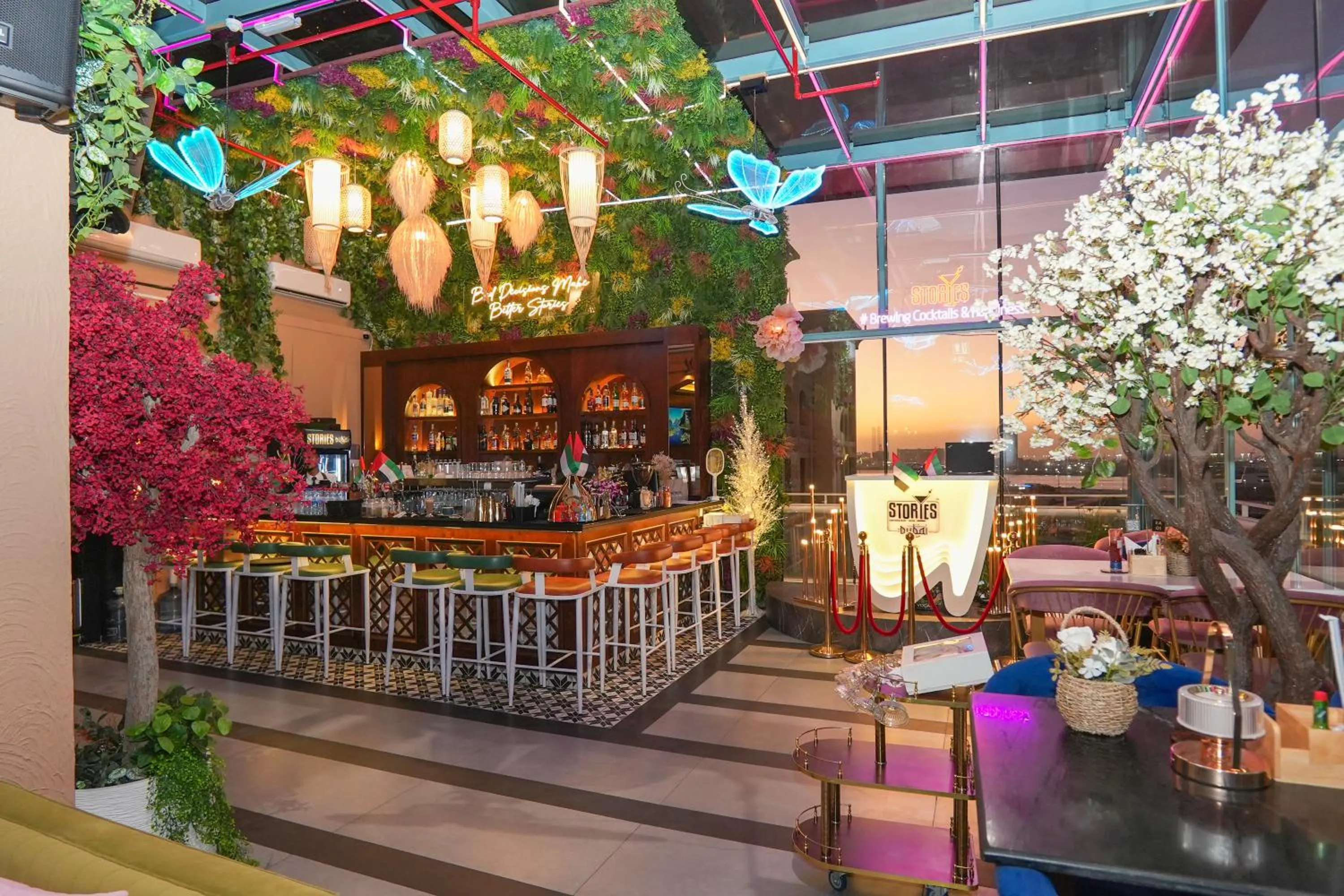 Restaurant/places to eat in Concorde Creek View Hotel Bur Dubai