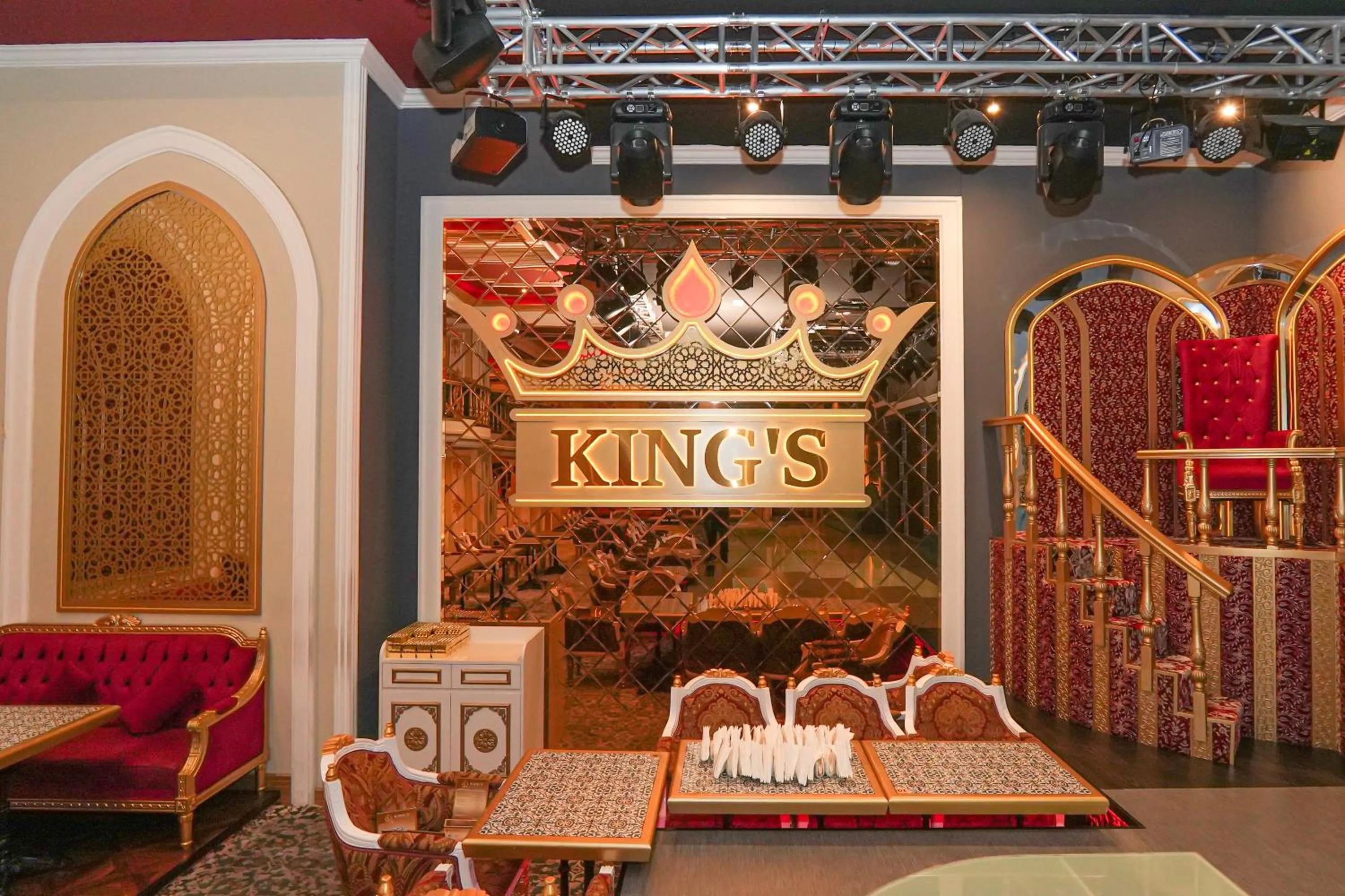 Nightclub / DJ in Concorde Creek View Hotel Bur Dubai