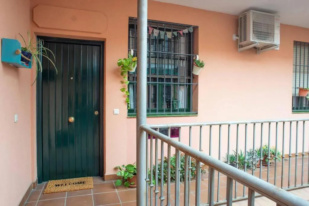 A19 Brand New apartament by Triana bridge