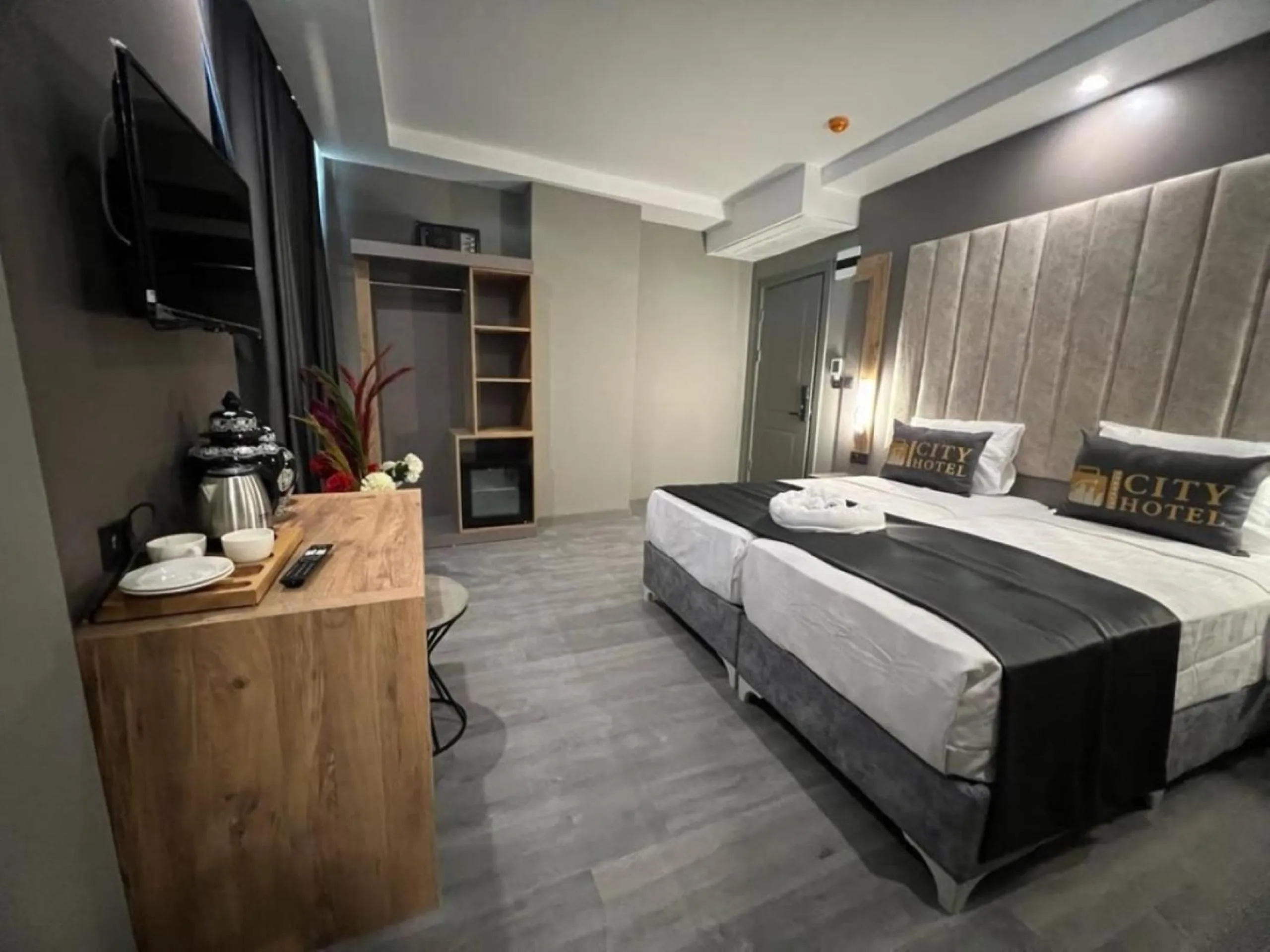 Bedroom, Bed in İstanbul City Airport Hotel