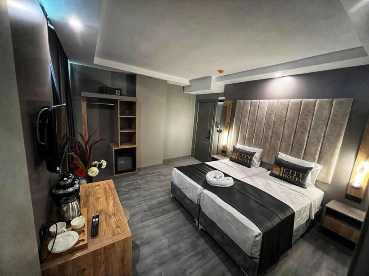 Bedroom, Bed in İstanbul City Airport Hotel