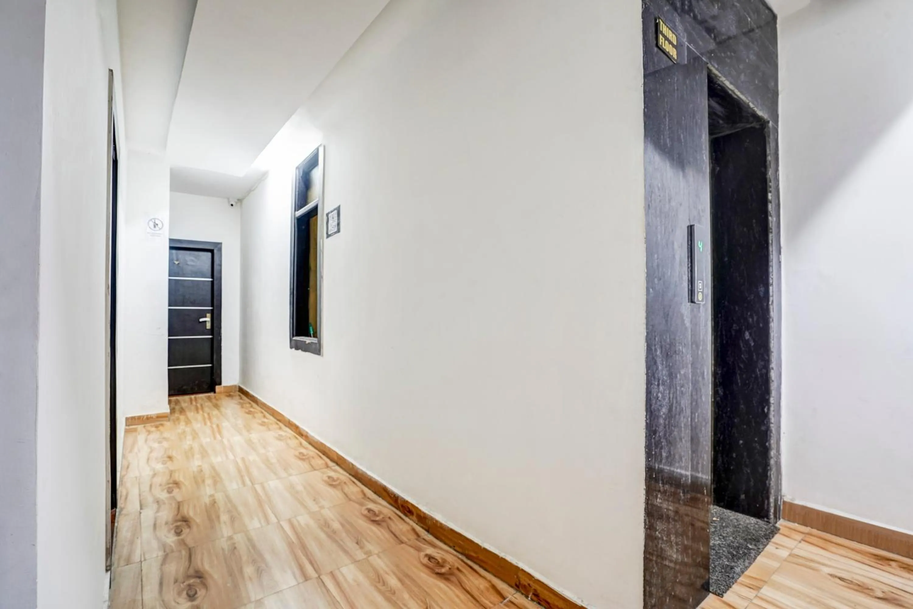 Lobby or reception in Hotel Twamev Couple Friendly Laxmi Nagar