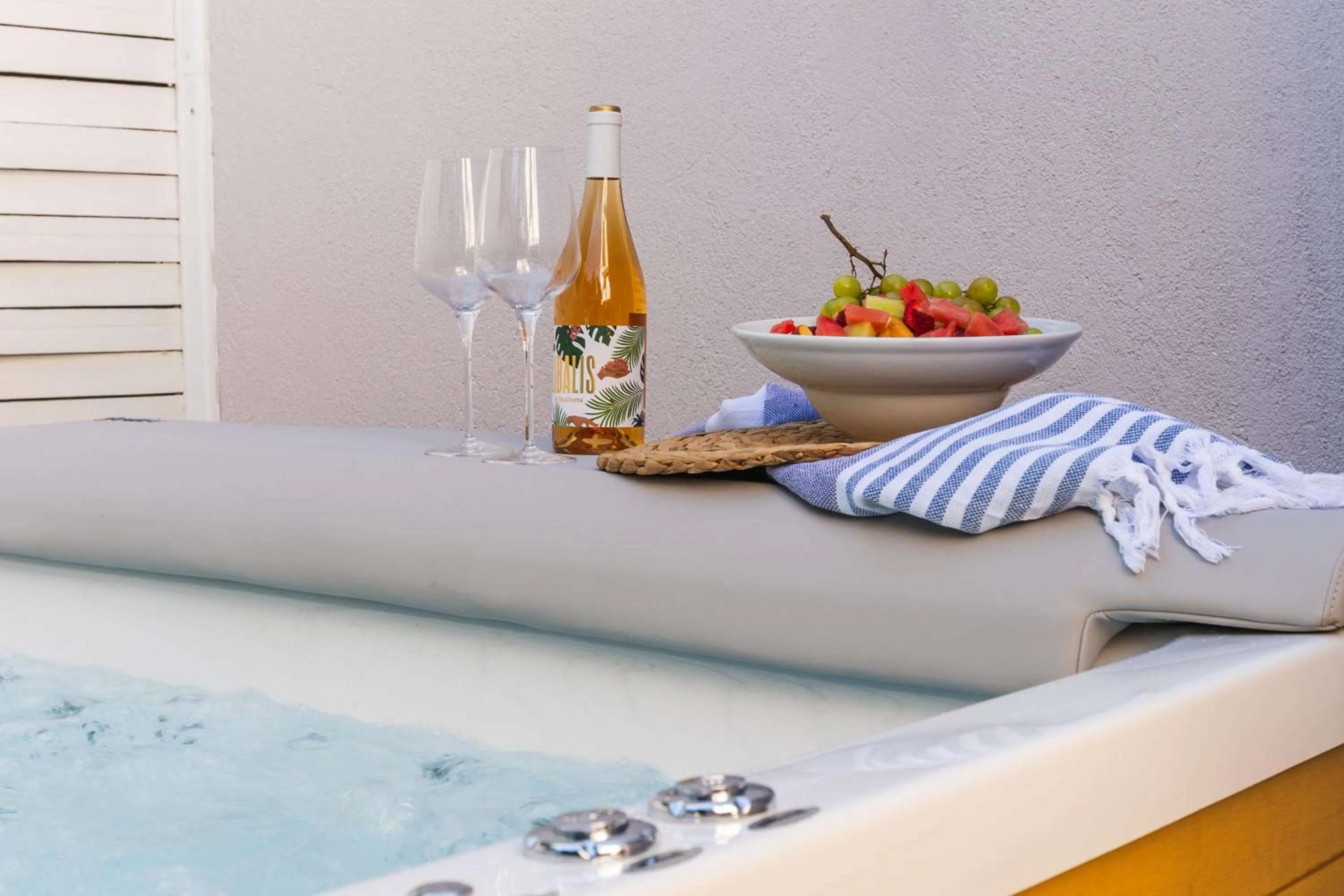 Hot Tub in Skiathos Avaton Garden, Philian Hotels and Resorts