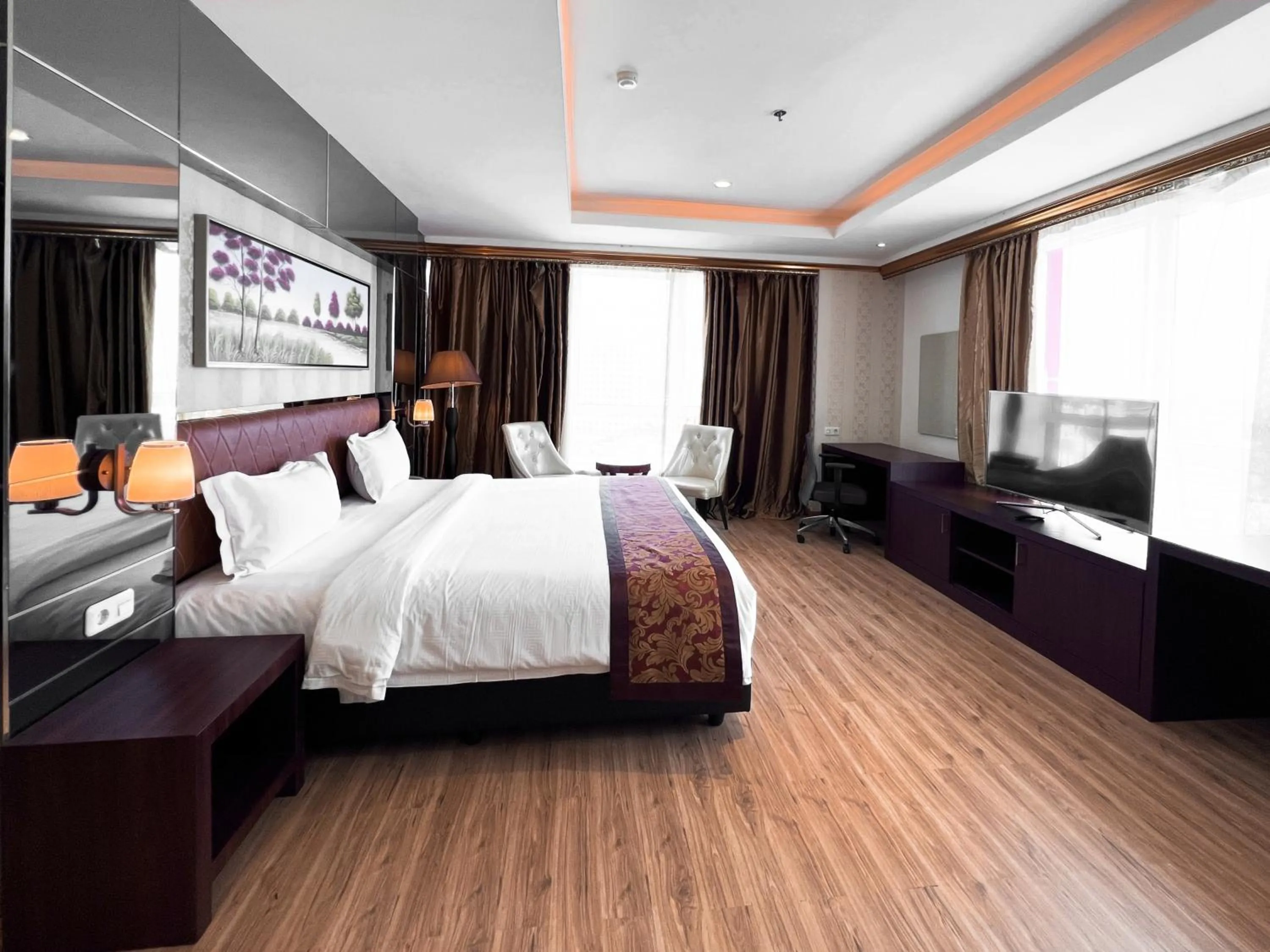 Bed in Batam City Hotel