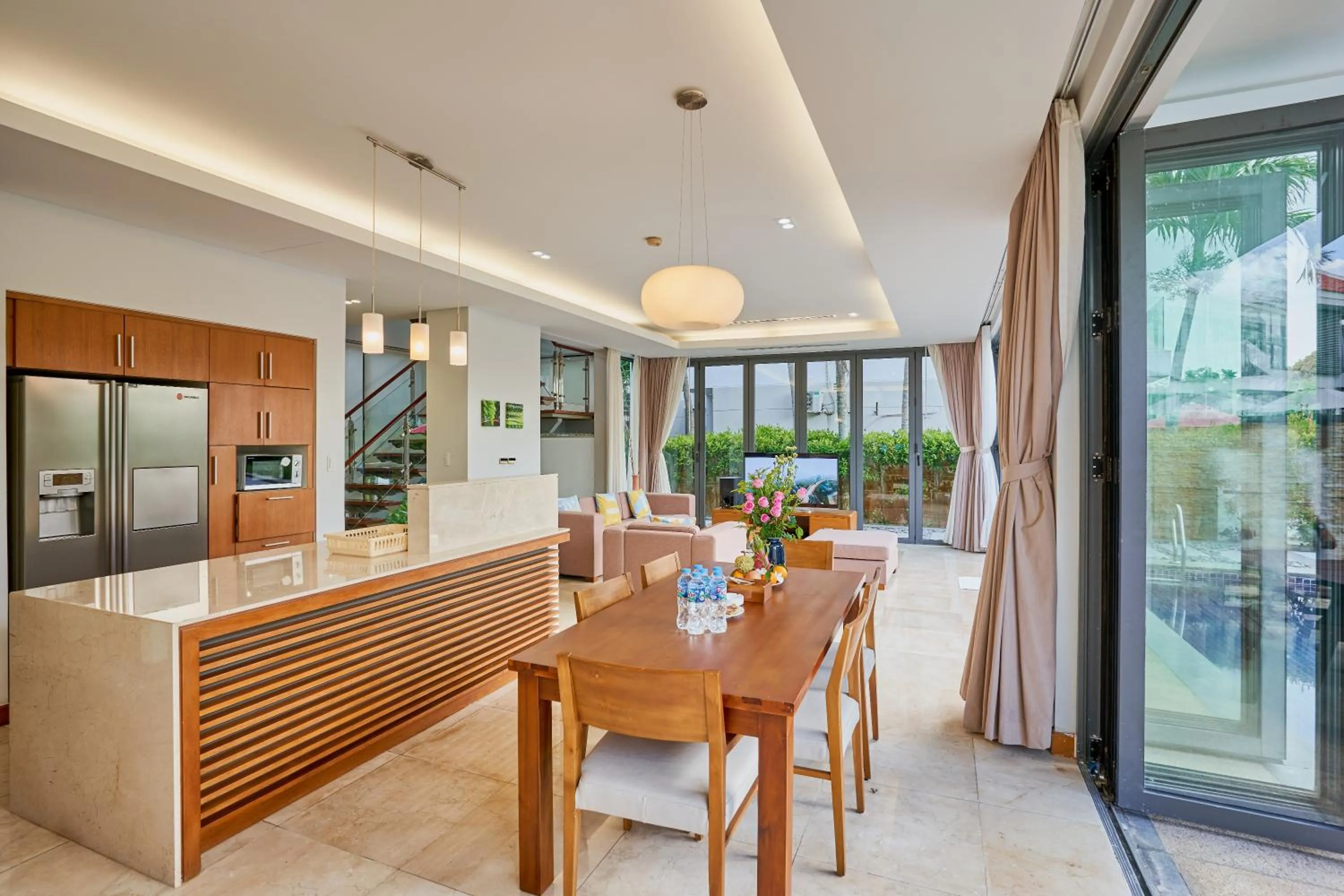 Kitchen or kitchenette in Ocean Beach Villas Danang