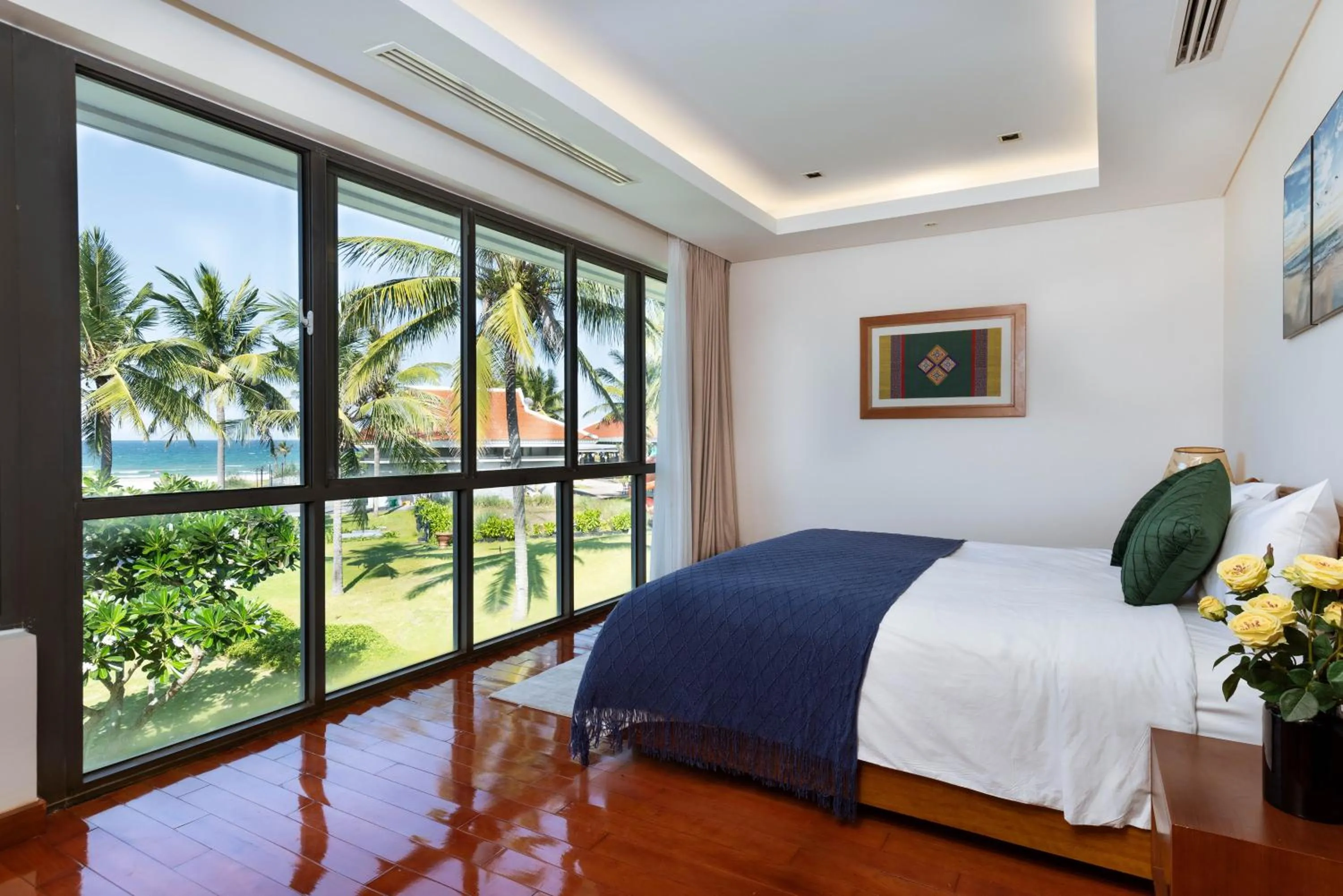 Bedroom in Ocean Beach Villas Danang