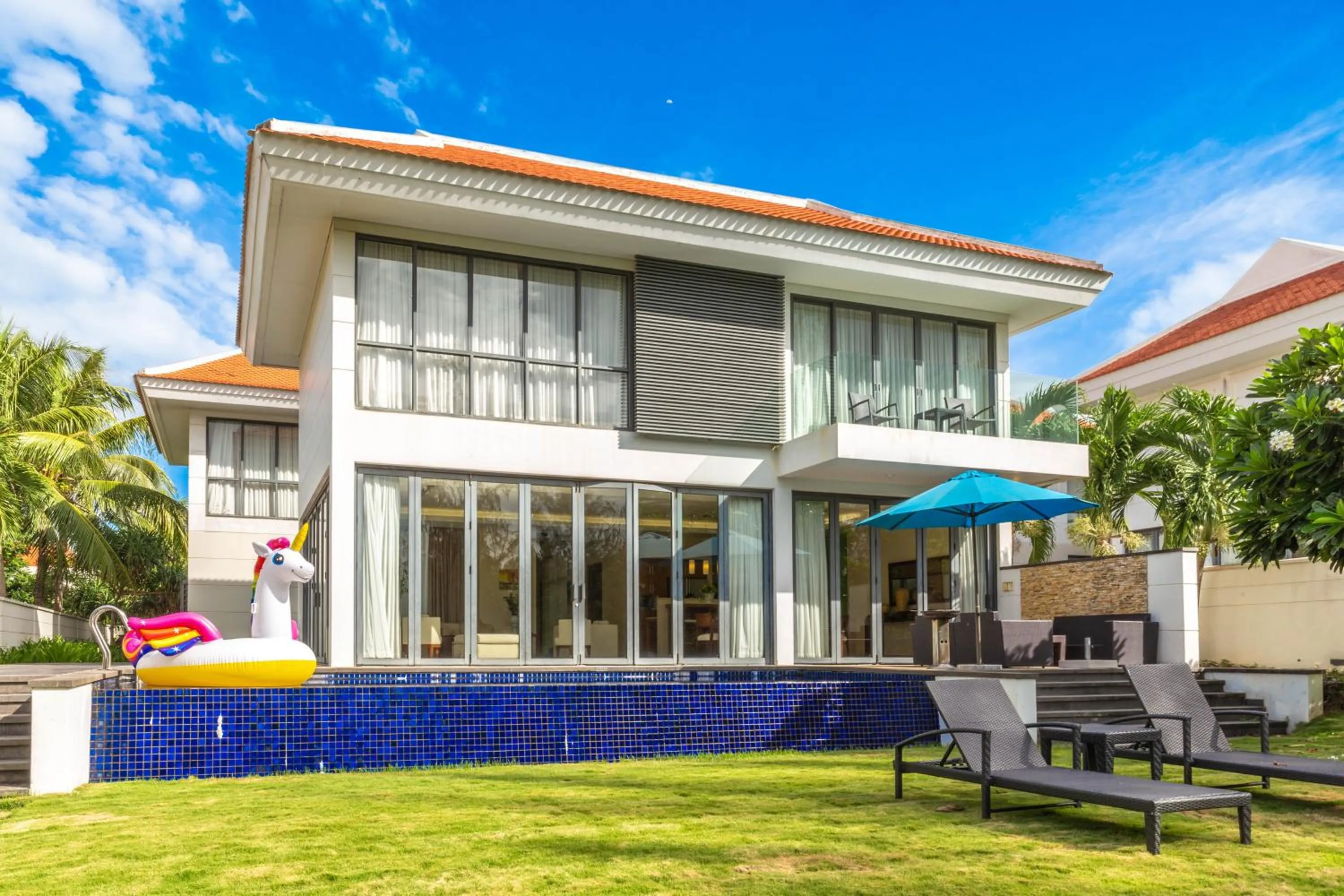Property building in Ocean Beach Villas Danang