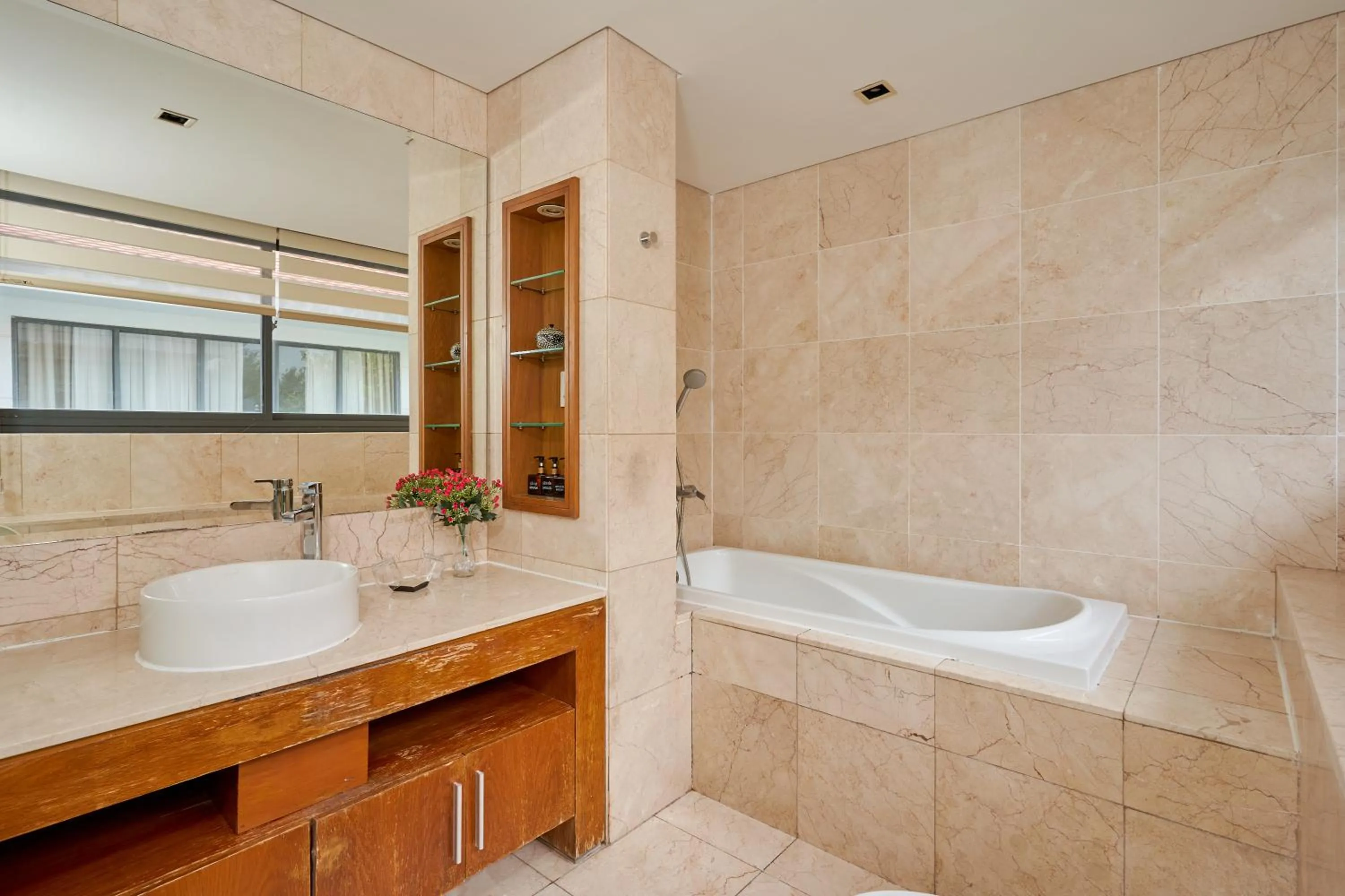 Bath in Ocean Beach Villas Danang