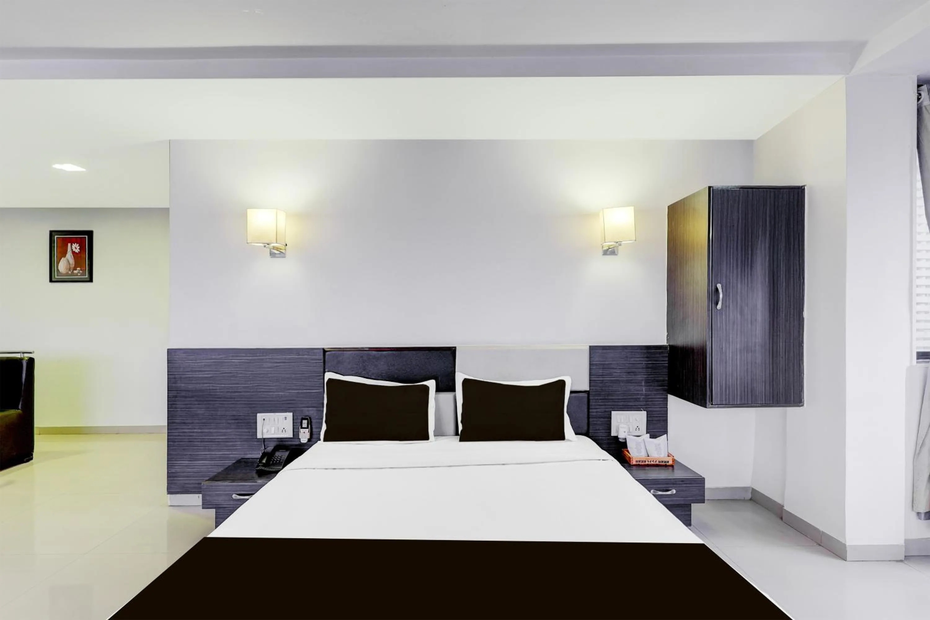 Bedroom, Bed in FabHotel Skyland