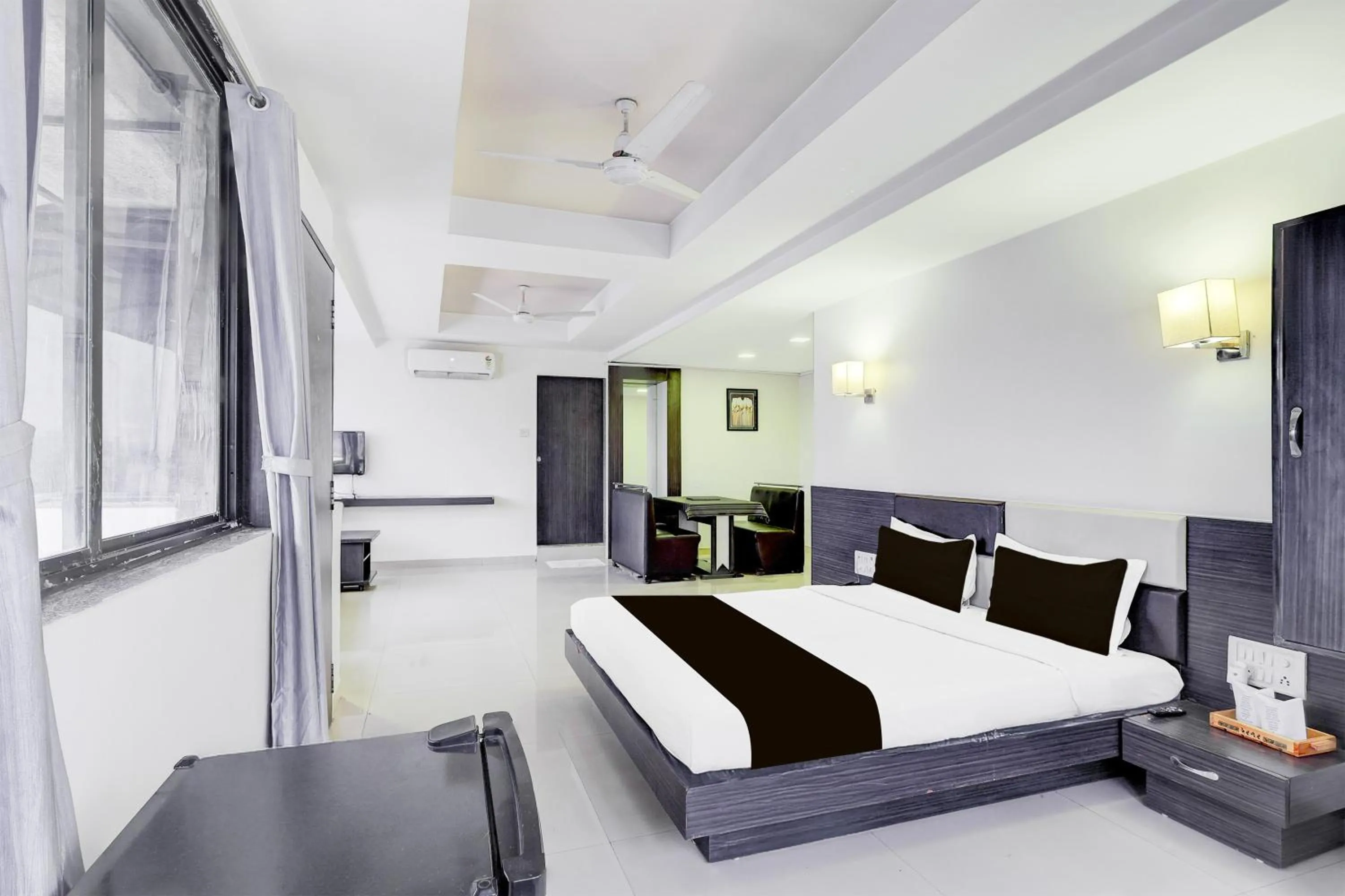 Bedroom, Bed in FabHotel Skyland