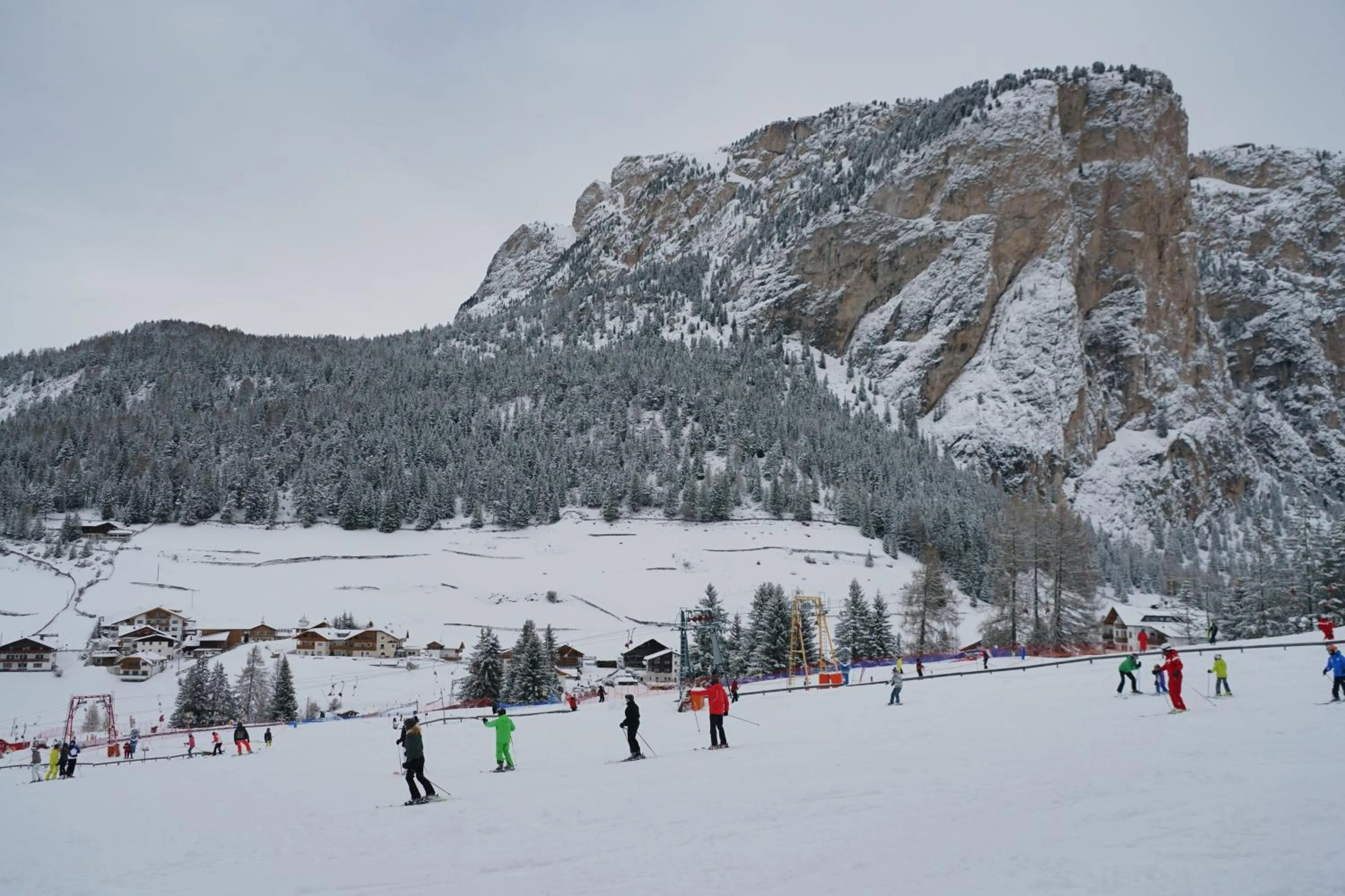 Skiing in Garni La Majon