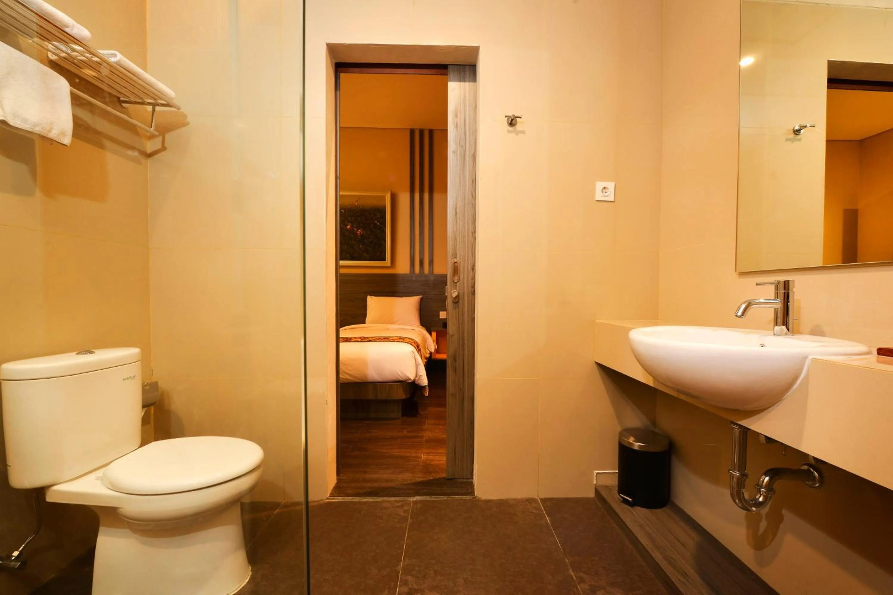 Bathroom in Super 8 by Wyndham Solo