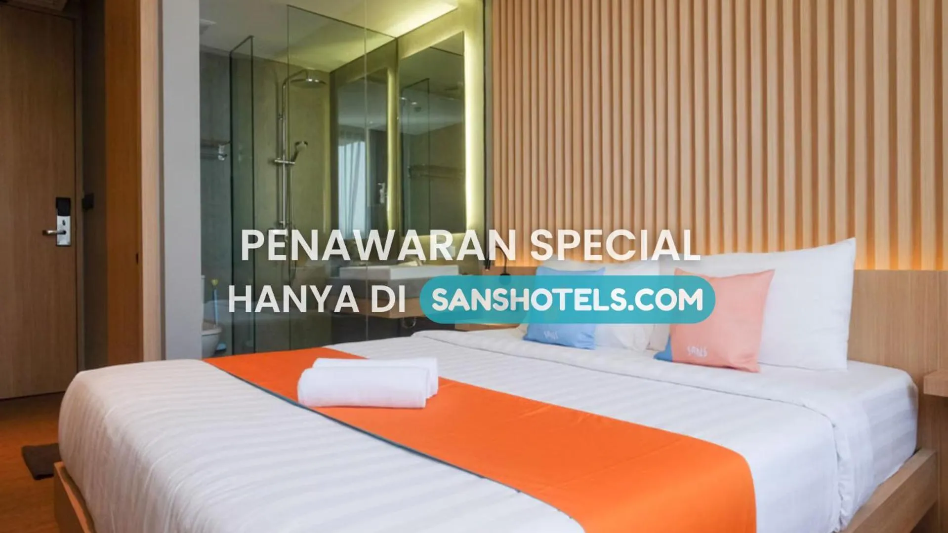 Bedroom, Bed in Sans Hotel RG Living Jogja by RedDoorz