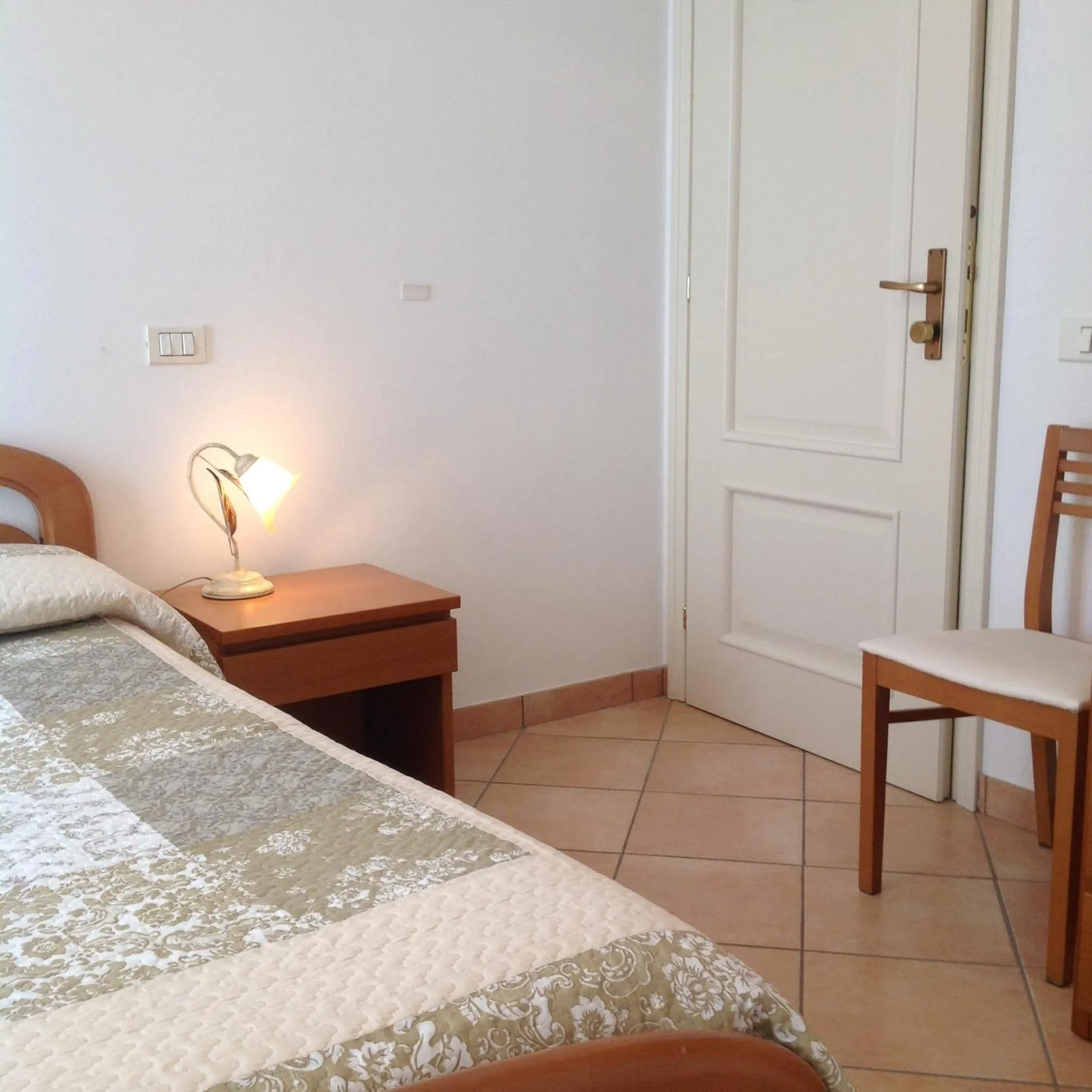 Bed in Albergo Giardinetto