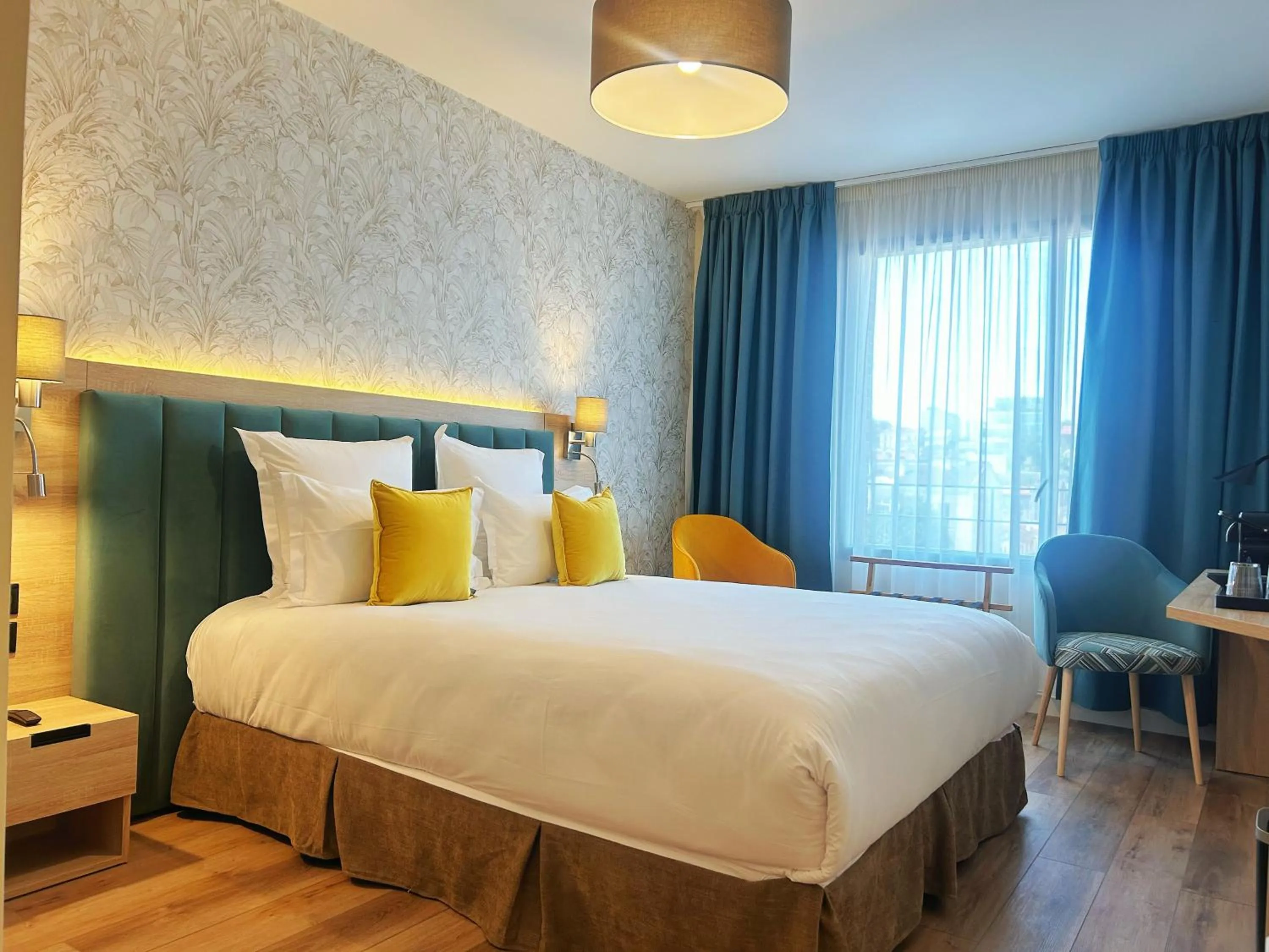 Bed in Hôtel Oden Paris Ivry