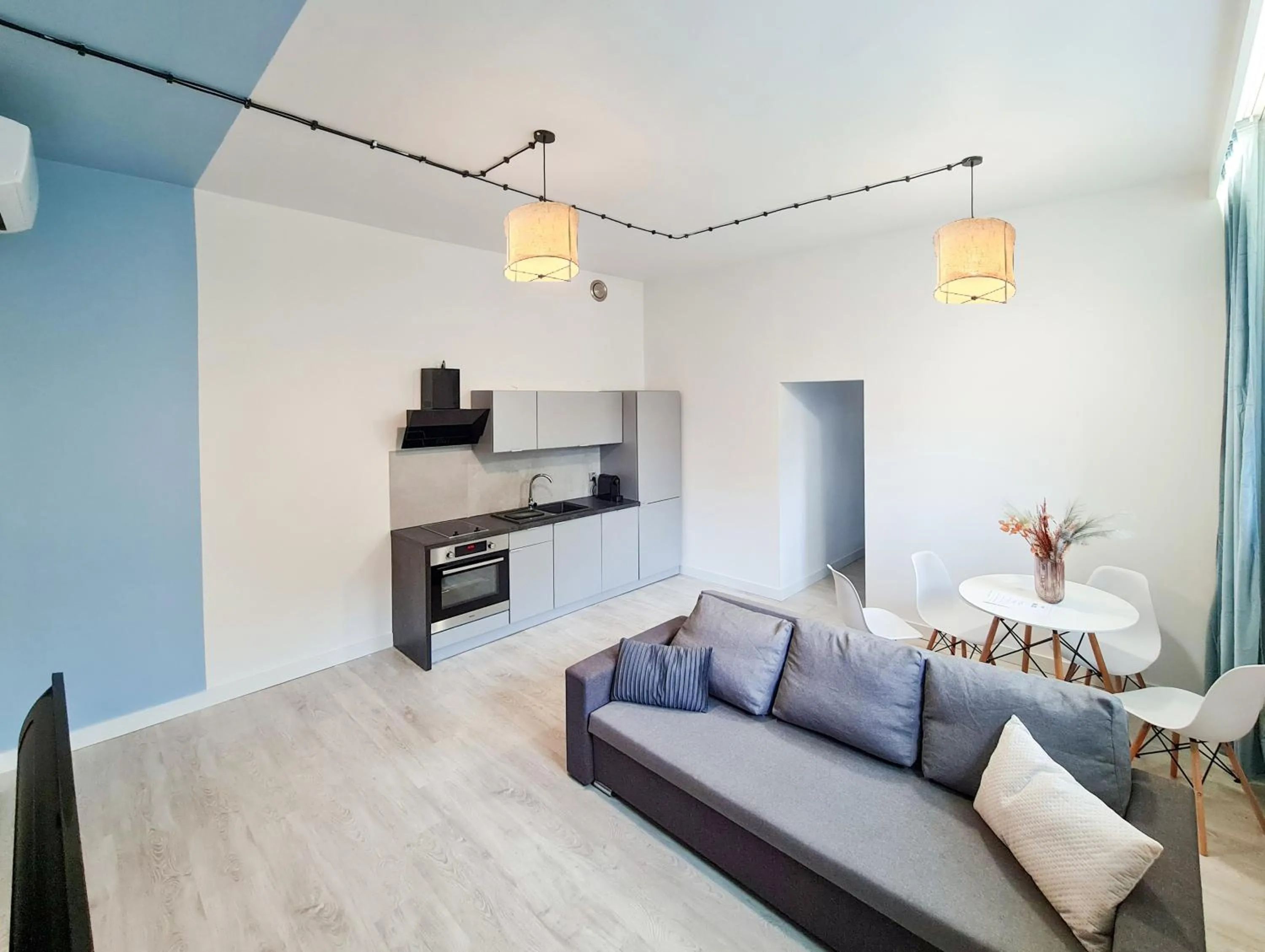 Bed in Apartment Quiet Street 11, 3E