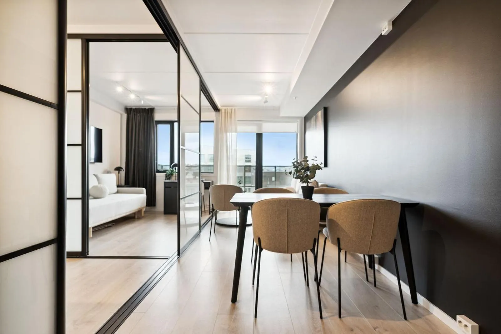 Photo of the whole room, Bed in TotalApartments Vervet Gjøa