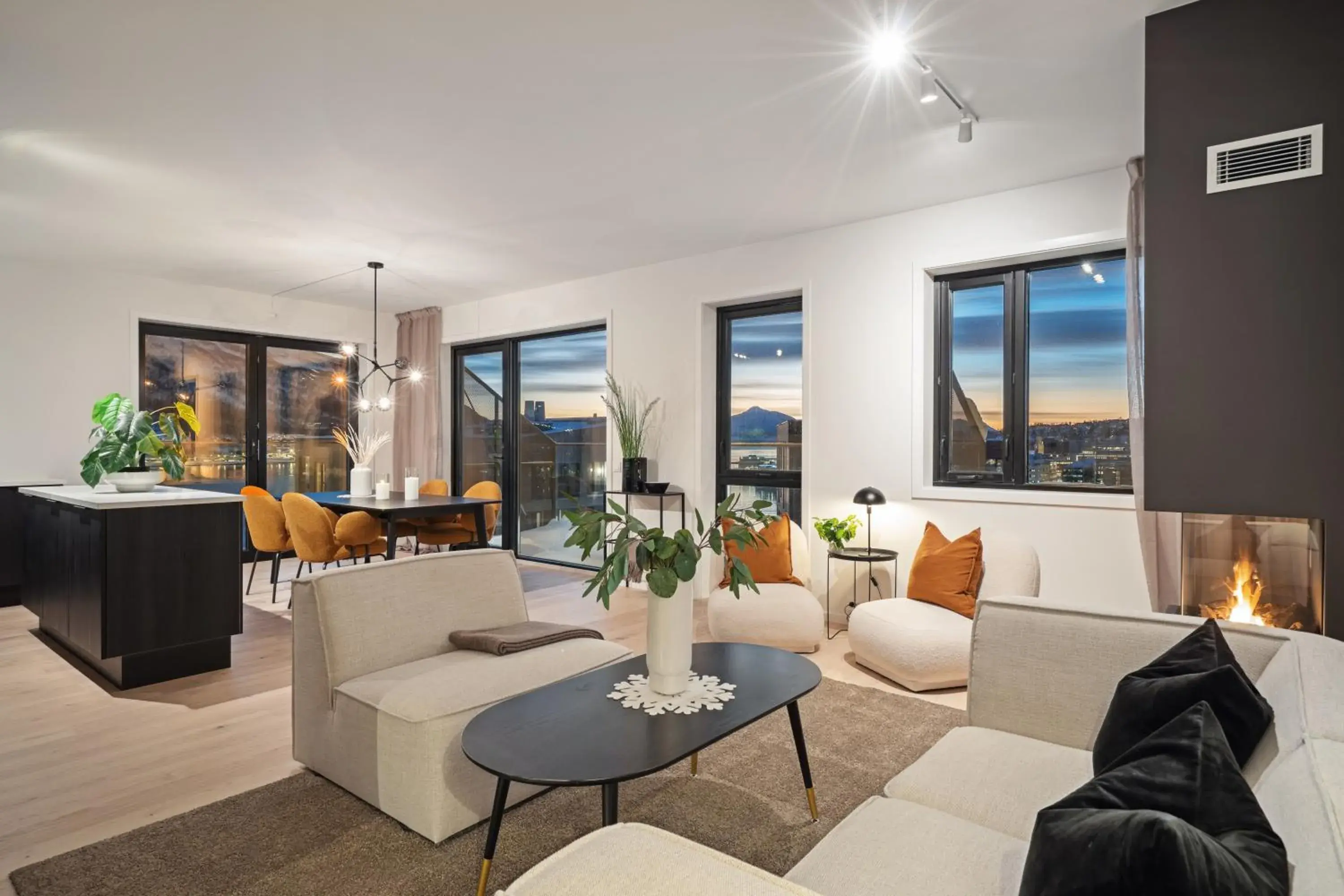 Two-Bedroom Apartment with Balcony and Sea View in TotalApartments Vervet Gjøa Two-Bedroom Apartment with Balcony and Sea View in TotalApartments Vervet Gjøa