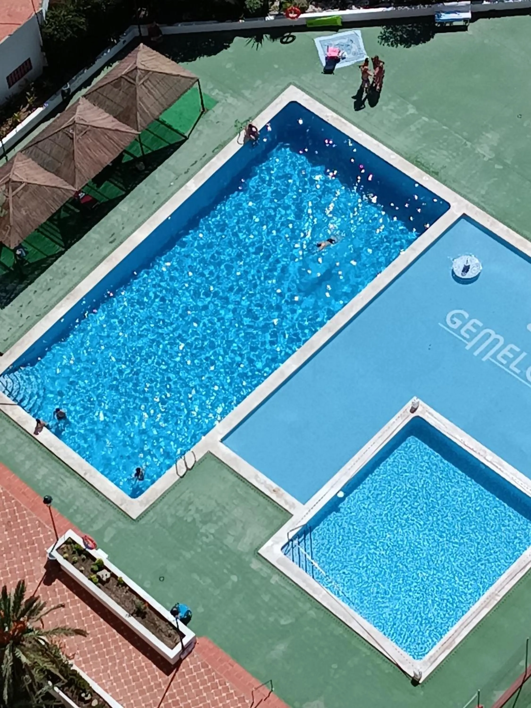 Swimming pool in Gemelos 2 Benidorm