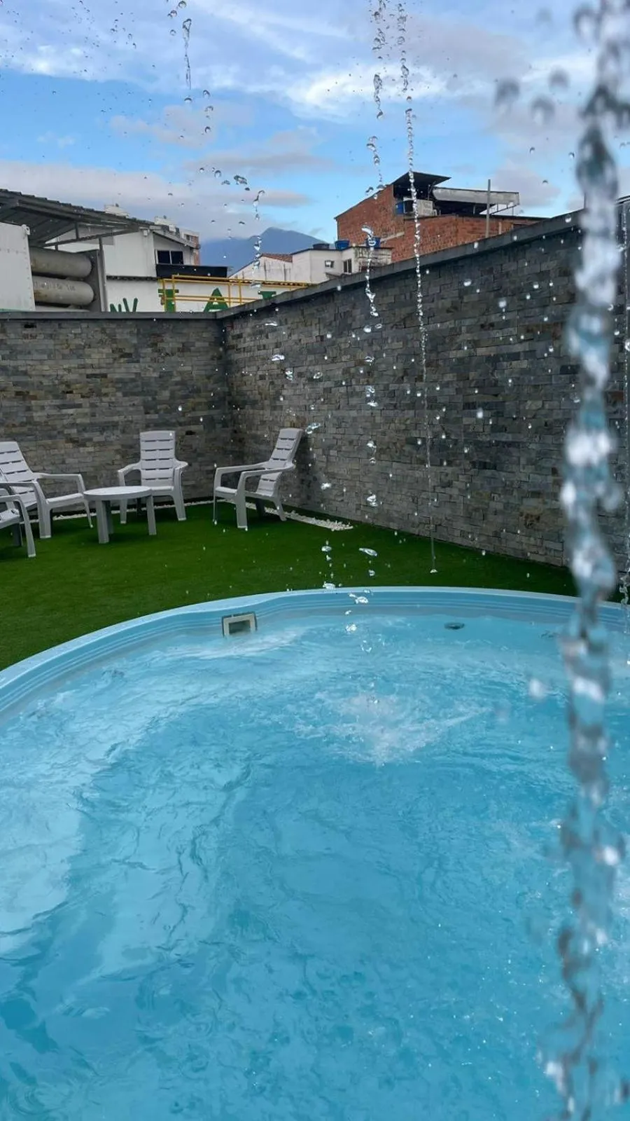 Swimming pool in HOTEL PLAZUELA REAL