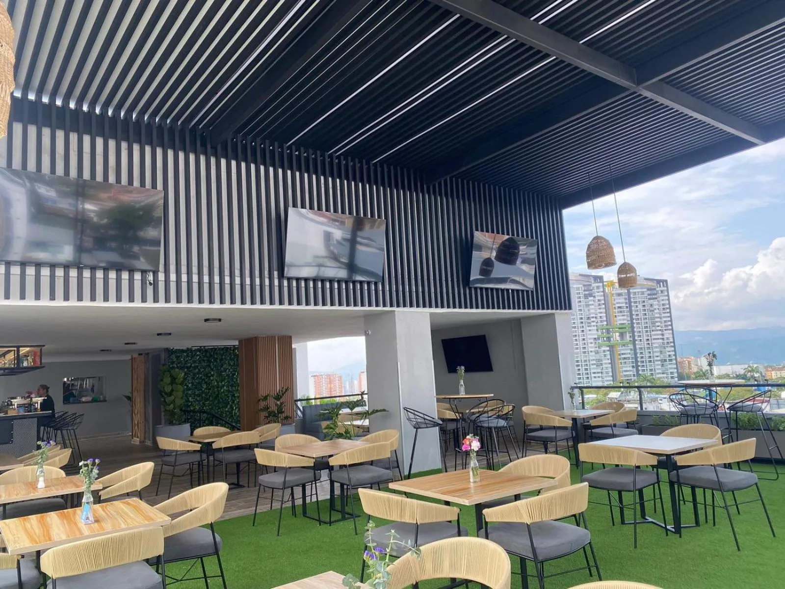 Restaurant/places to eat in HOTEL PLAZUELA REAL