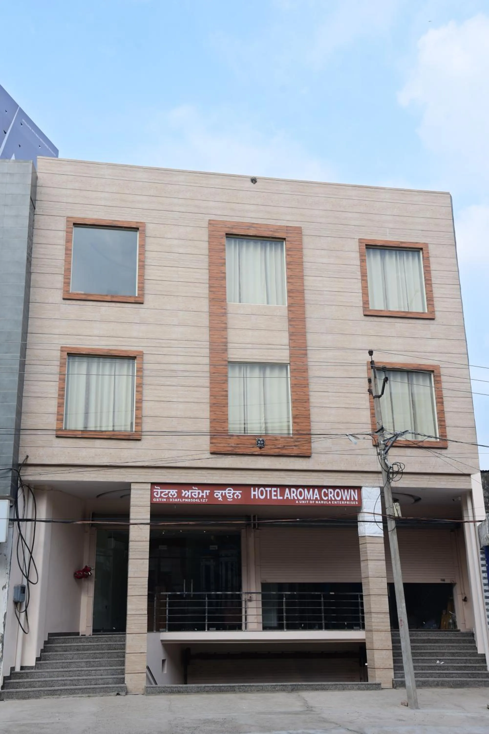 Property Building in HOTEL AROMA CROWN