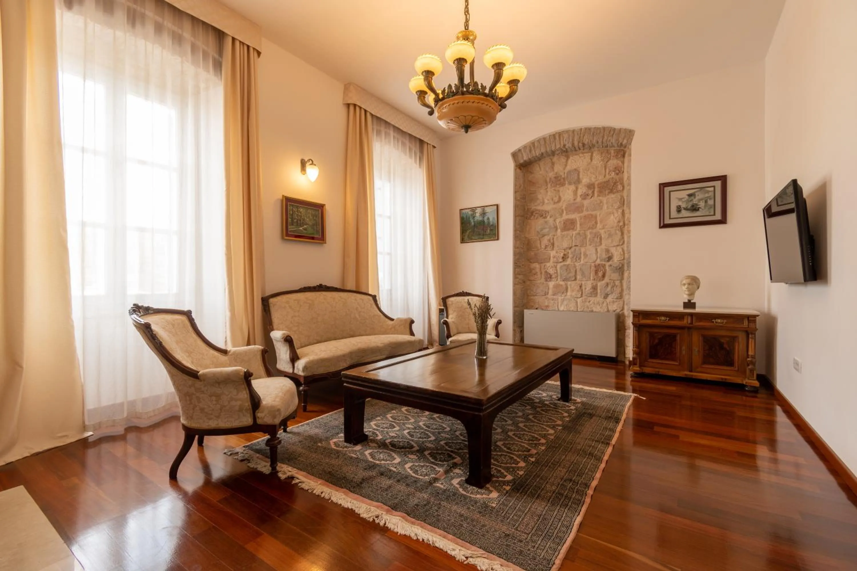 Living room in B&B Heritage Villa Apolon