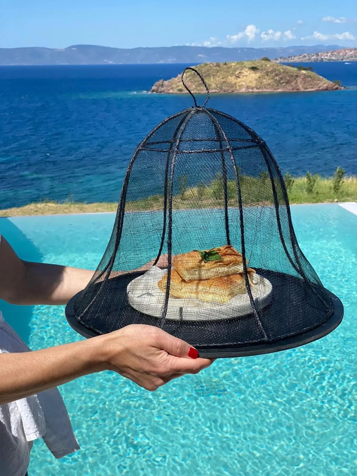 Day in Eleia Seafront Rooms & Villas