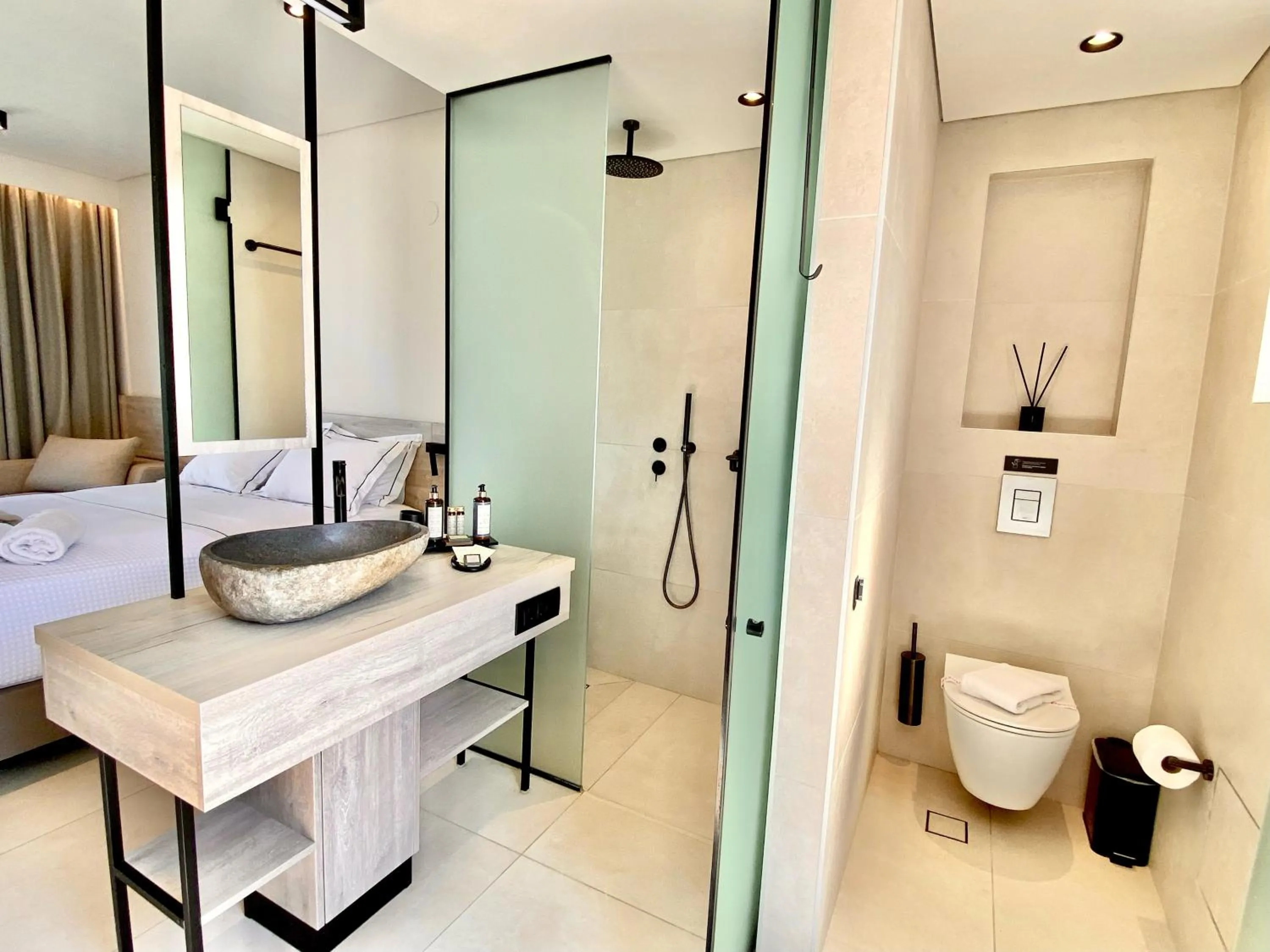 Shower, Bed in Eleia Seafront Rooms & Villas
