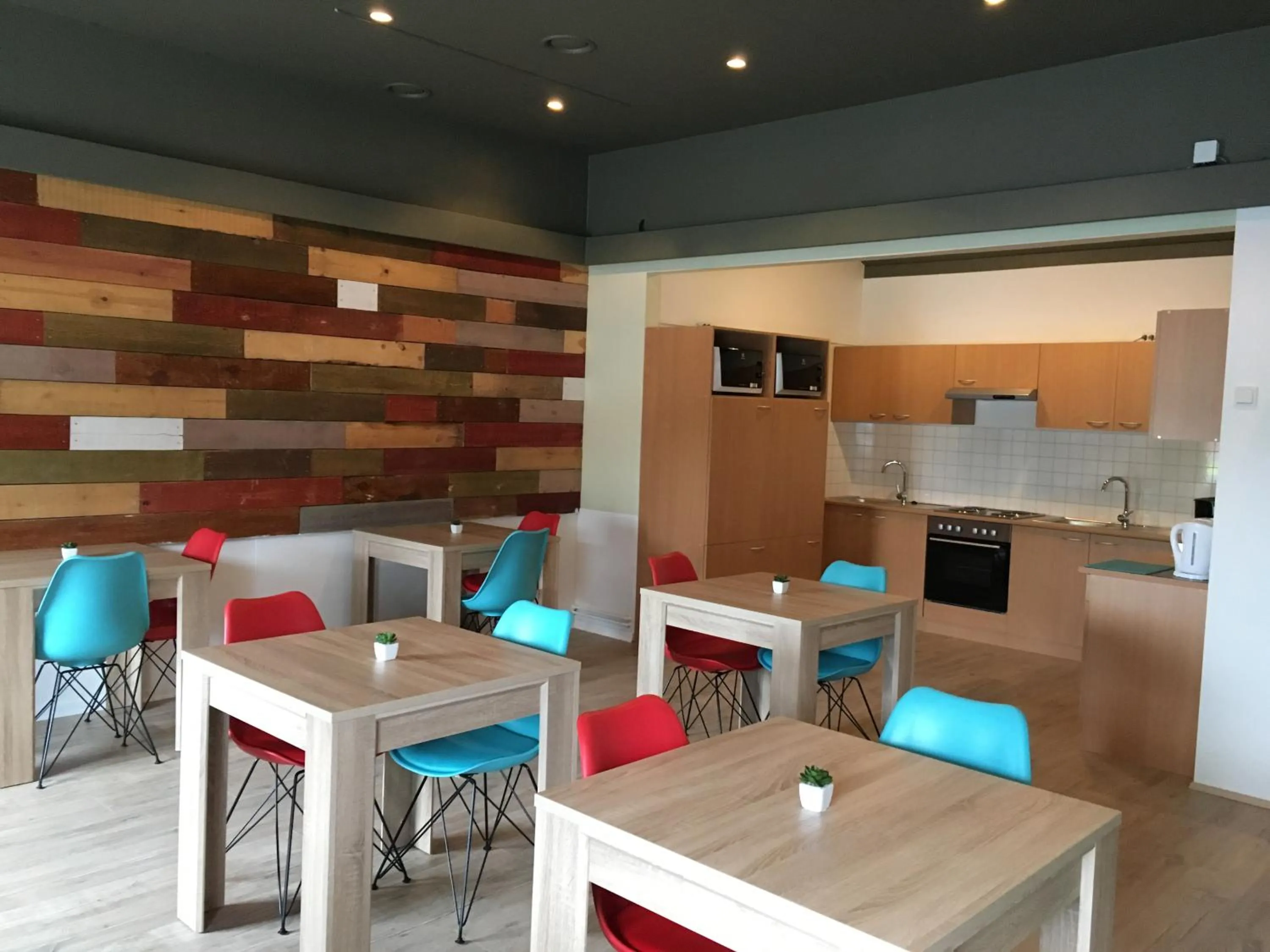 Welcome Riverside Guesthouse