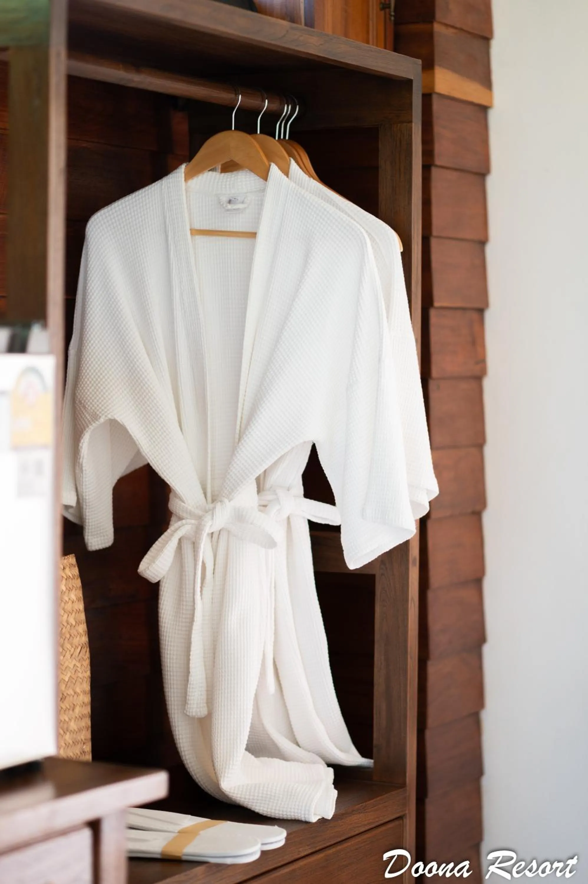 wardrobe in DooNa Resort แลภูดูนา