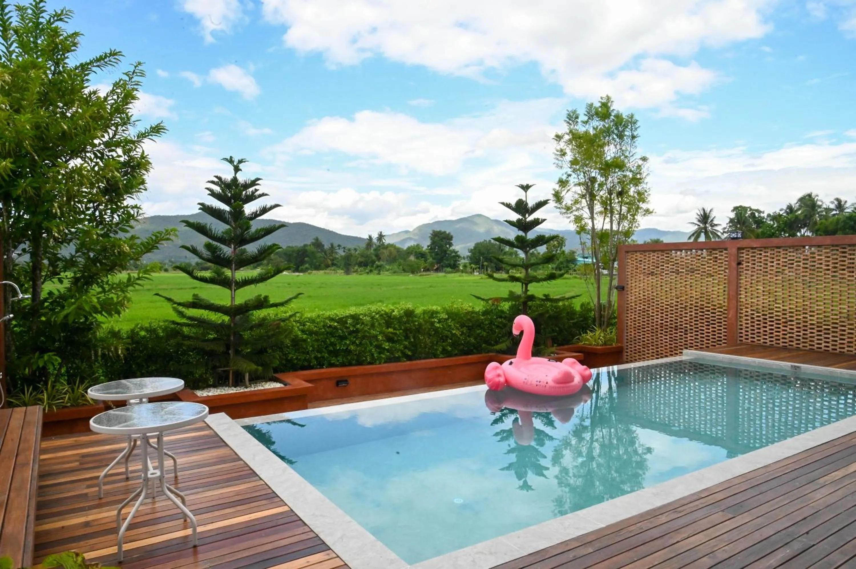 Swimming pool in DooNa Resort แลภูดูนา