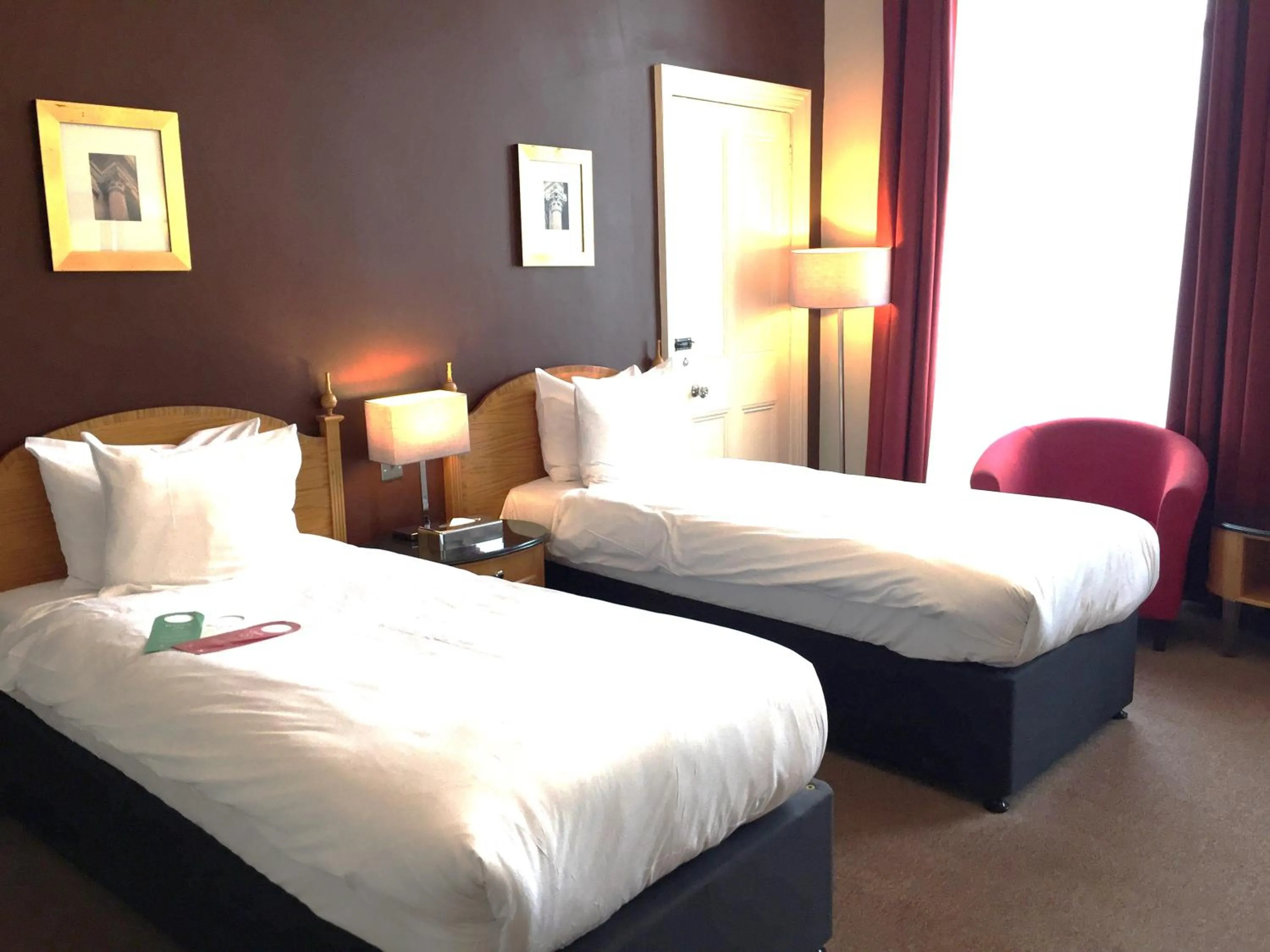 Bedroom, Bed in Millennium Hotel Glasgow