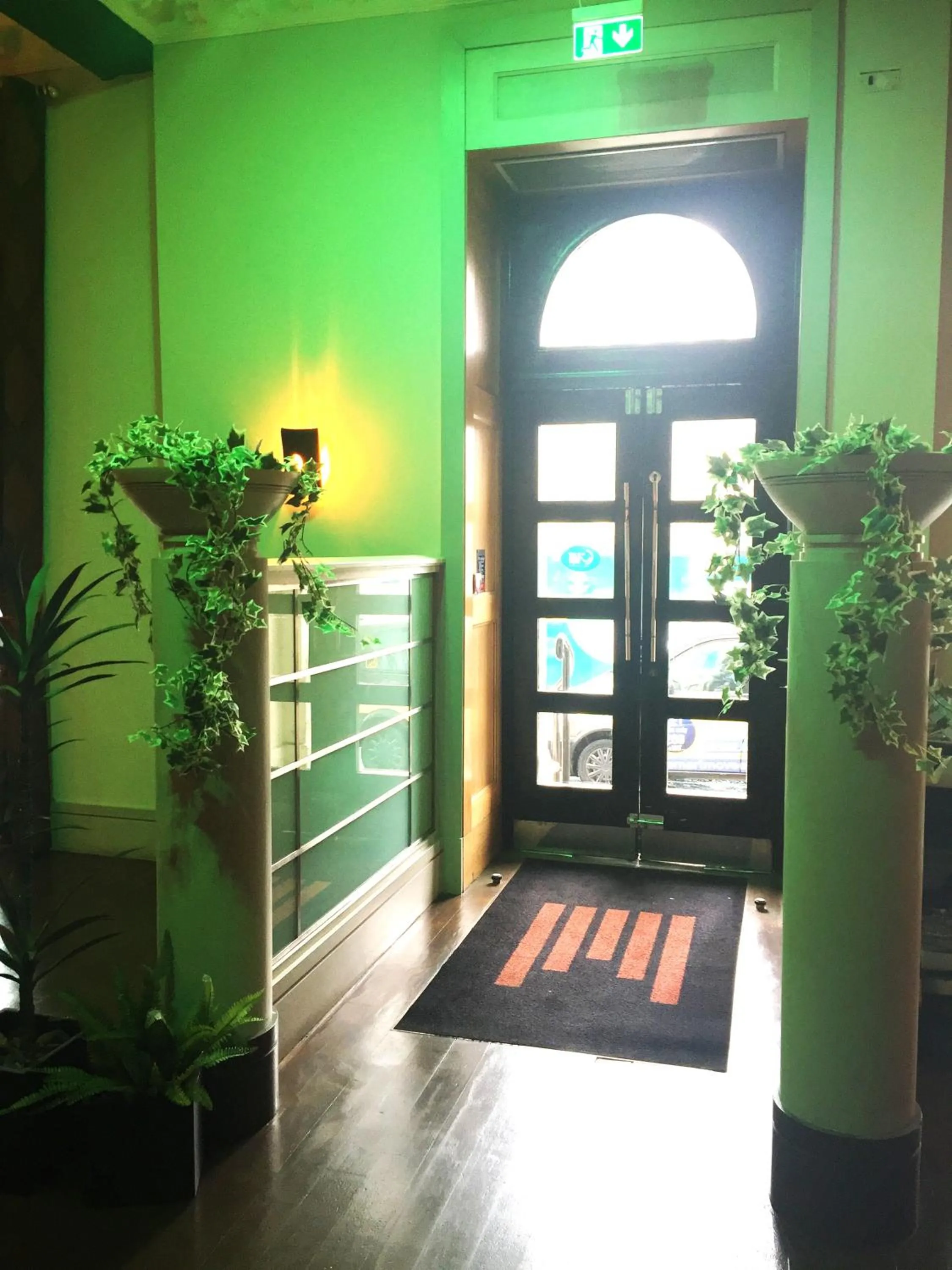 Property building in Millennium Hotel Glasgow