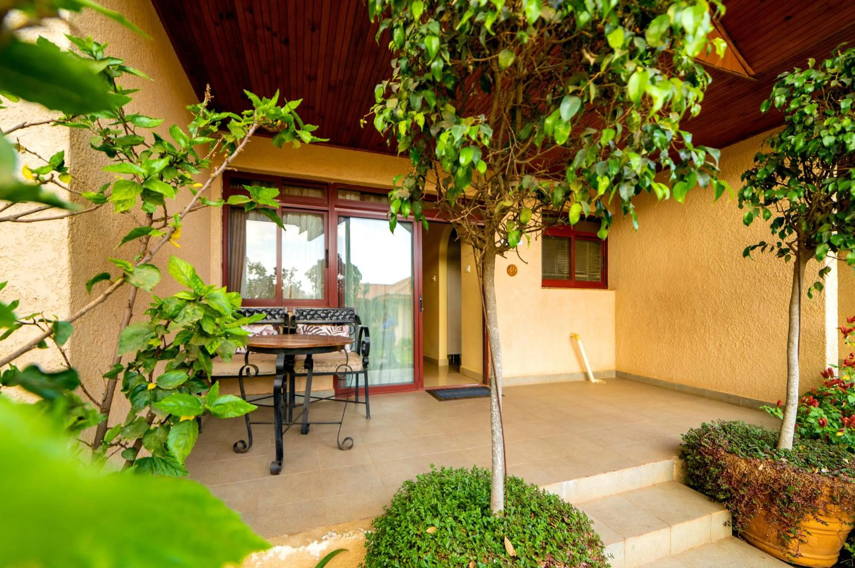 Patio in Shakespeare Court Serviced Apartments