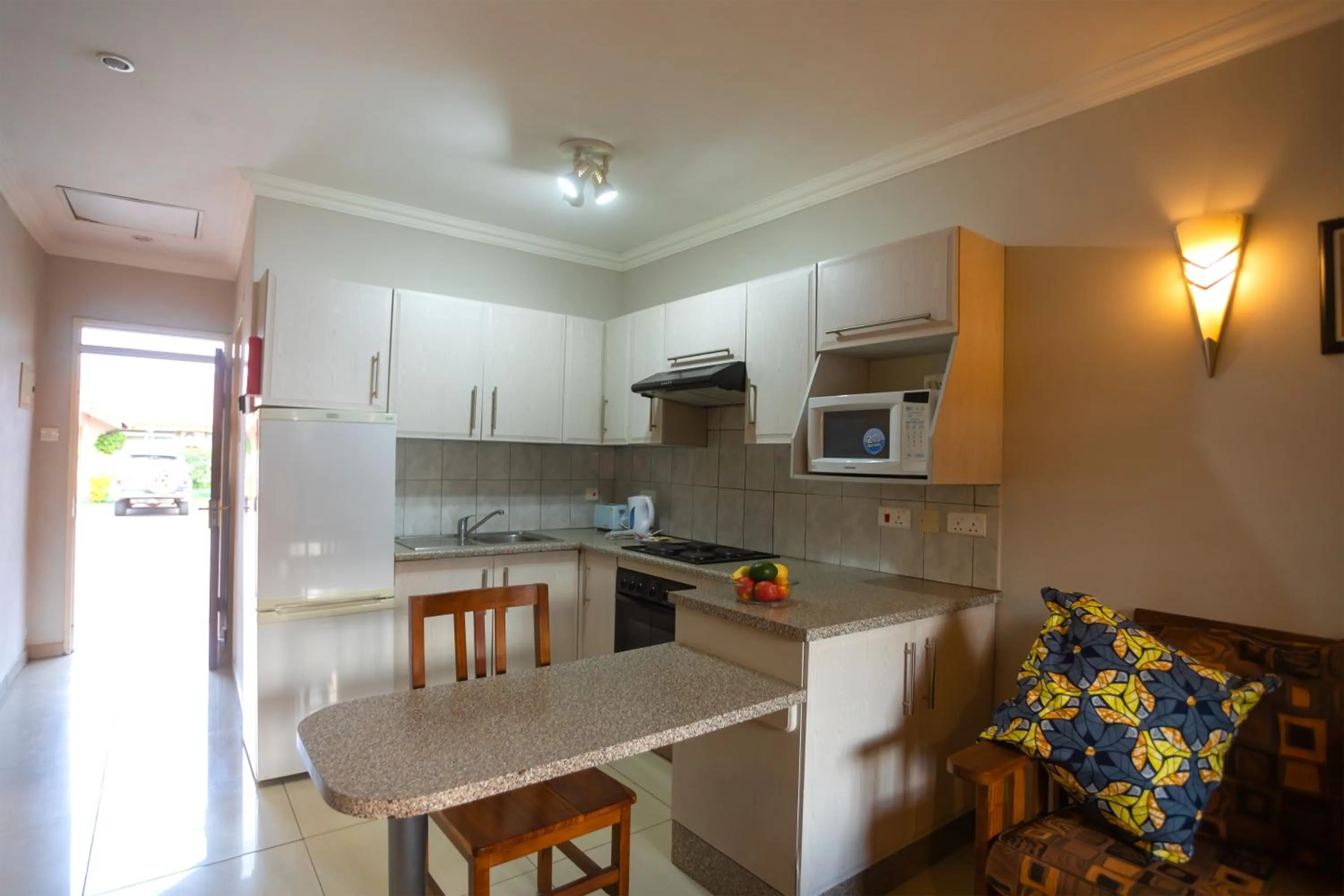 Kitchen or kitchenette in Shakespeare Court Serviced Apartments