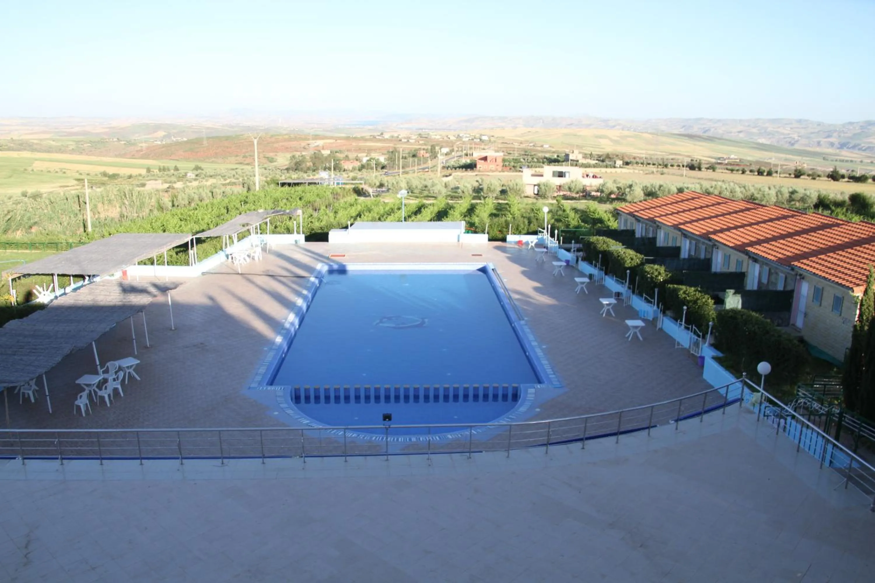 Swimming pool in Tahla Garden