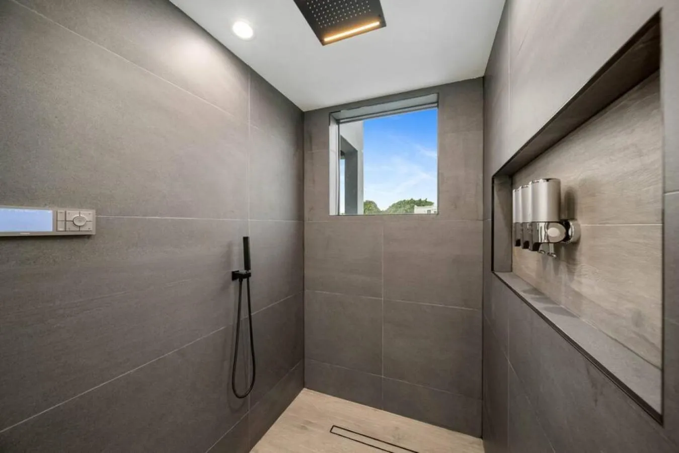 Bathroom in The Elements Home with 2 Pools