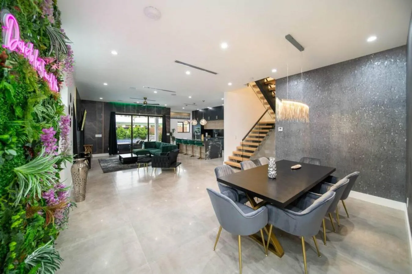 Kitchen or kitchenette in The Elements Home with 2 Pools