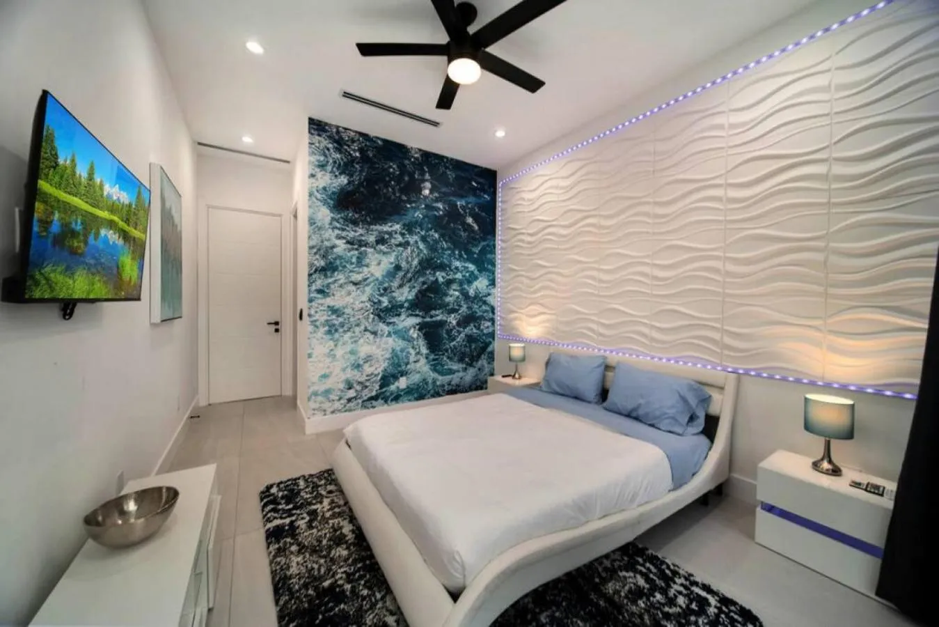 Bedroom, Bed in The Elements Home with 2 Pools